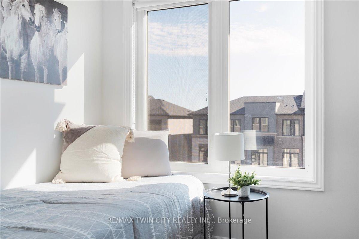 Photo 29 of Unit 27, 290 Equestrian Way, Cambridge — HOMEH