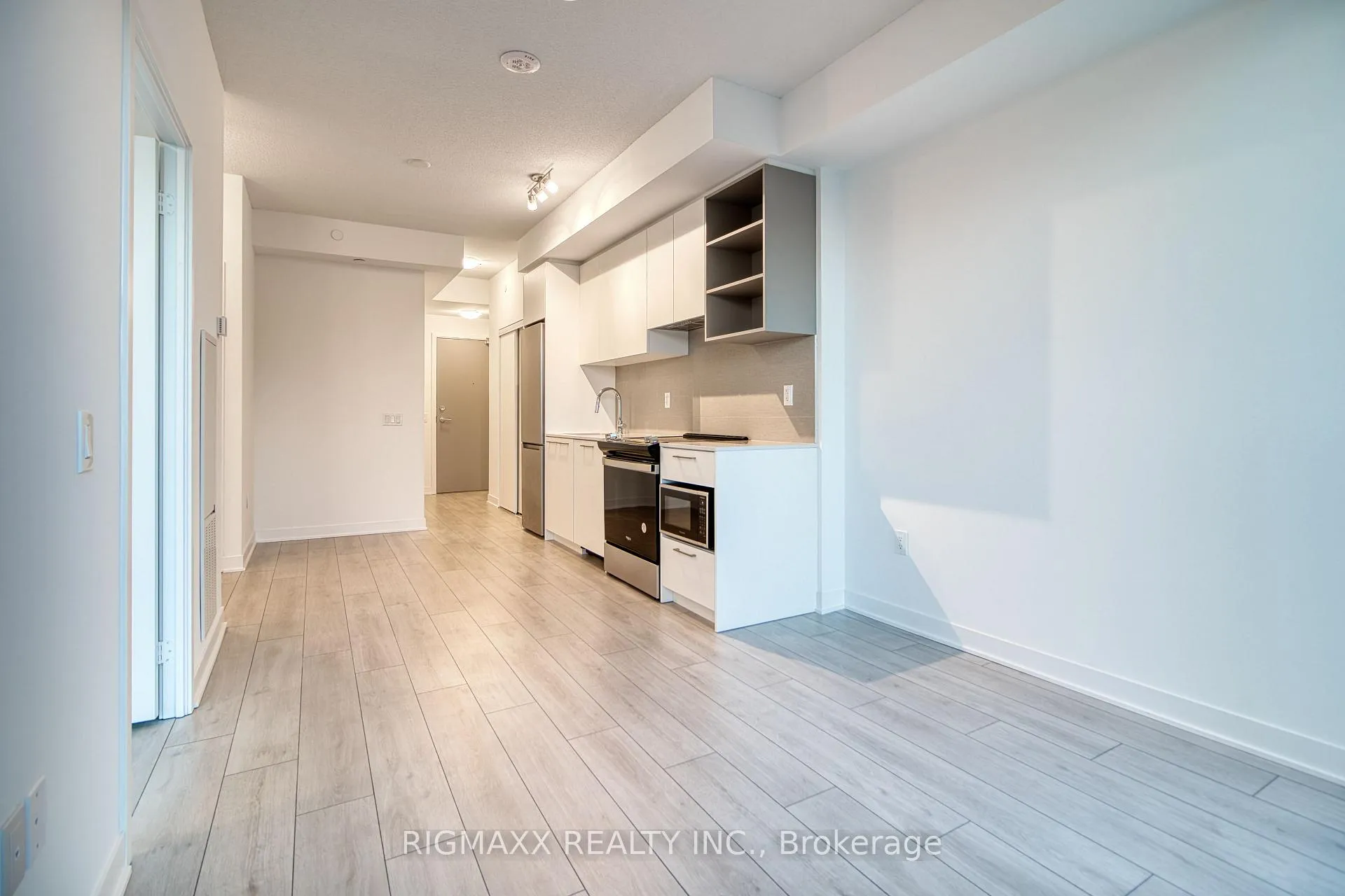 Photo 5 of Unit 2113, 260 Malta Avenue, Brampton, Fletcher's Creek South — HOMEH
