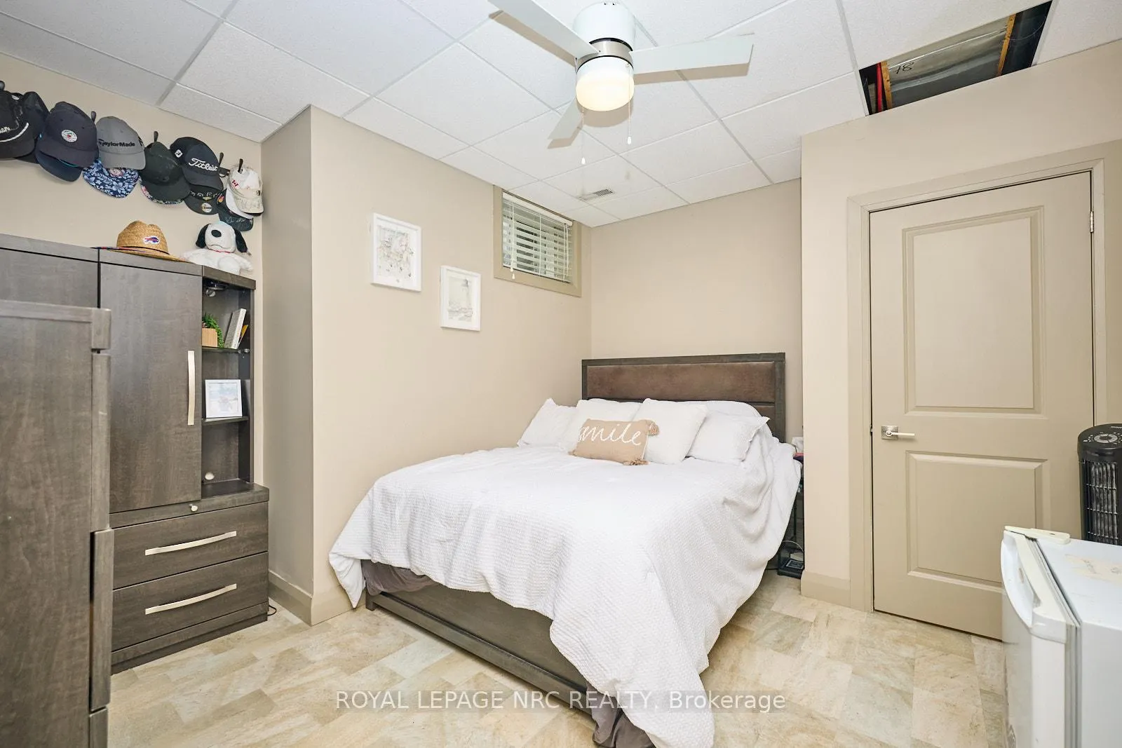Photo 25 of 16 Nadine Crescent, St. Catharines, Grapeview — HOMEH