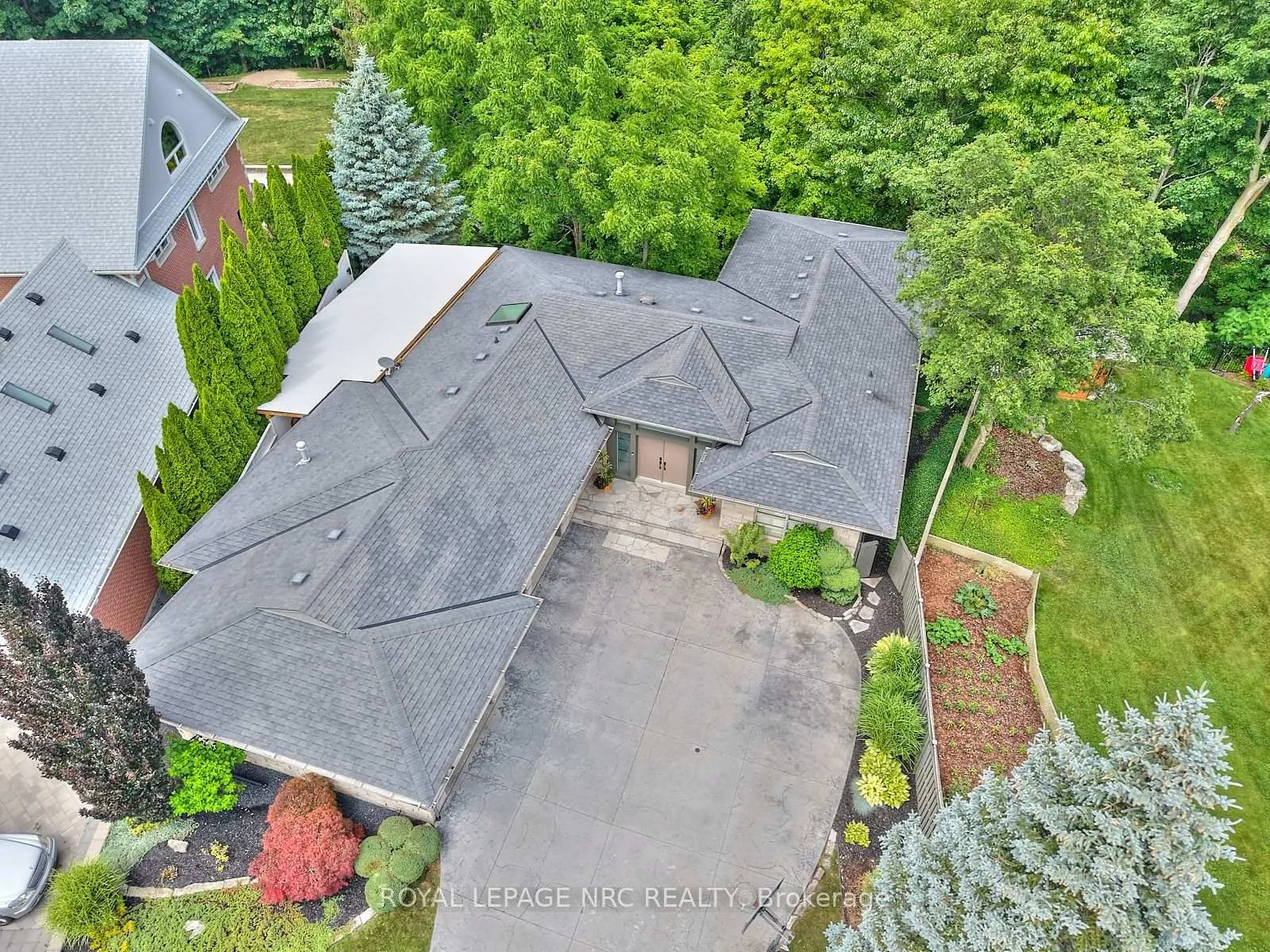 Photo 50 of 16 Nadine Crescent, St. Catharines, Grapeview — HOMEH