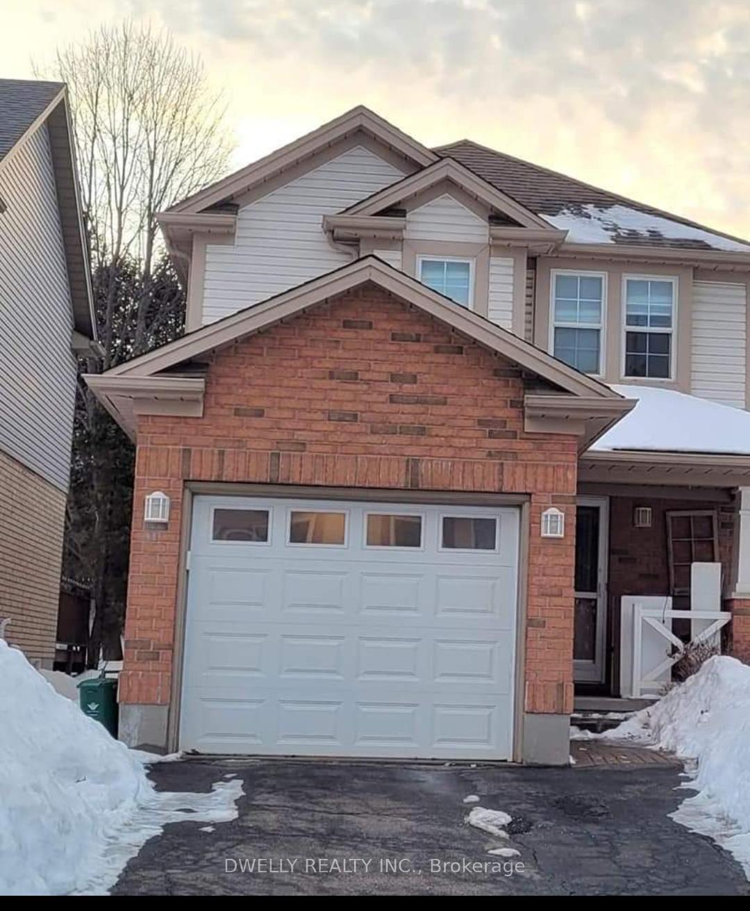 Photo 1 of 805 Fairway Crescent, Kitchener — HOMEH
