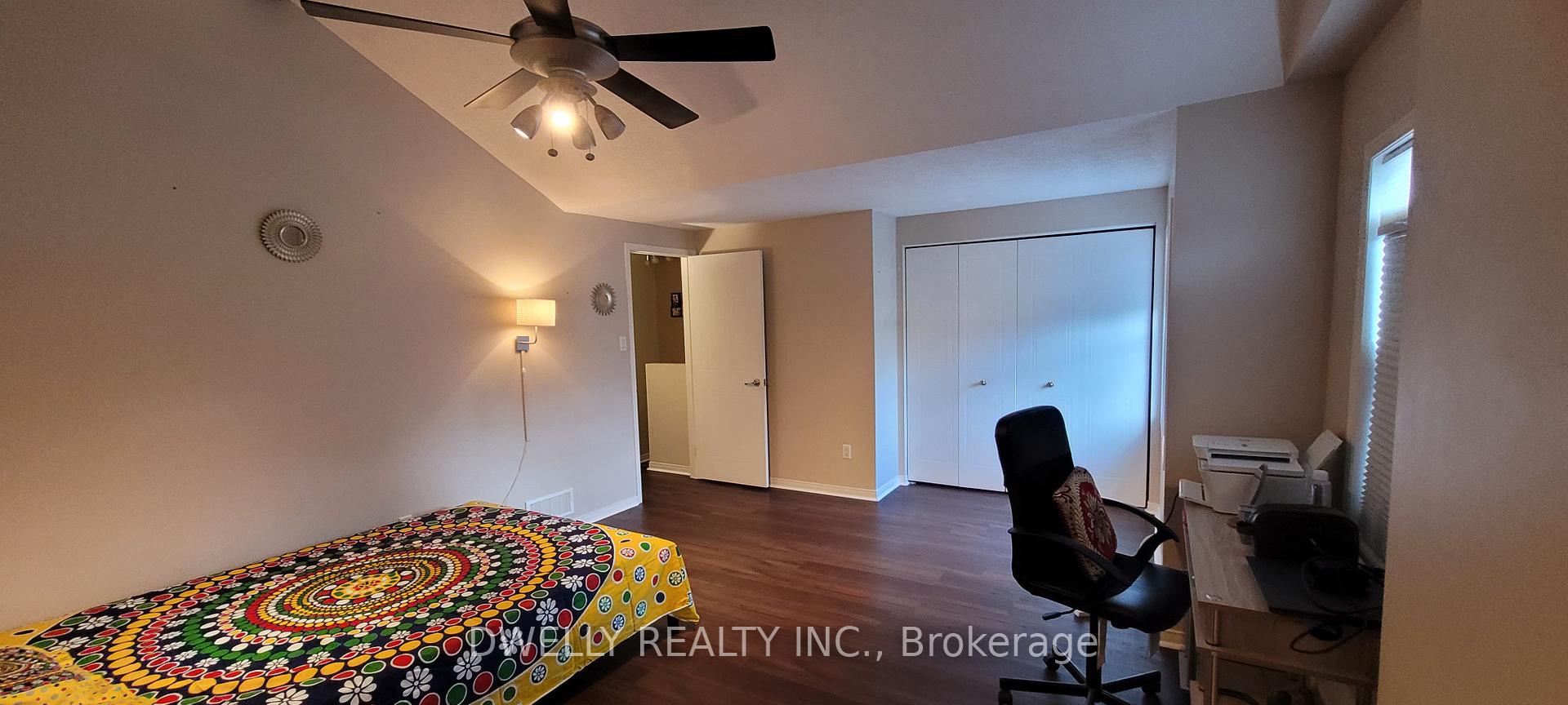 Photo 10 of 805 Fairway Crescent, Kitchener — HOMEH
