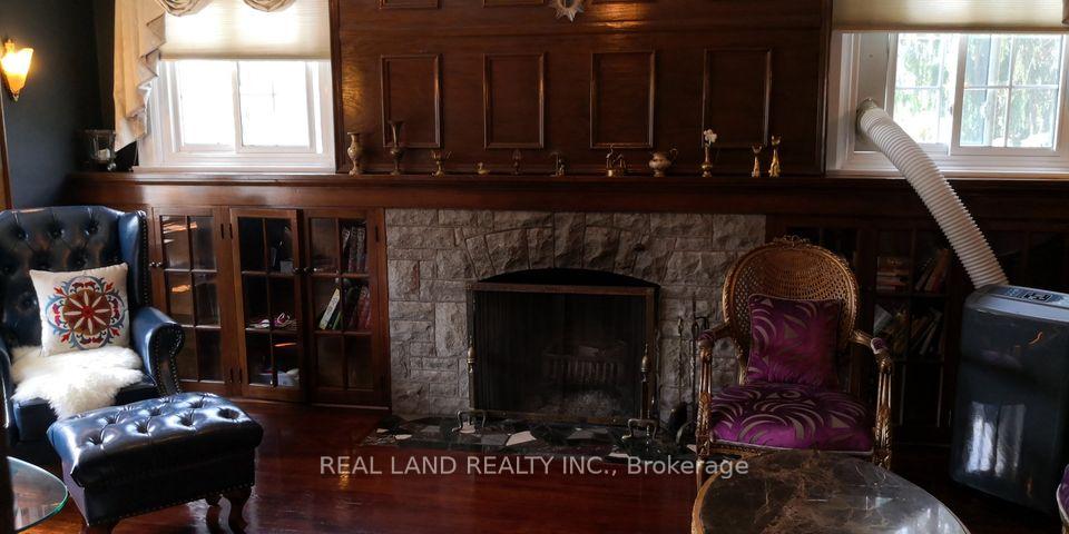 Photo 5 of 5903 Delaware Street, Niagara Falls, Dorchester — HOMEH
