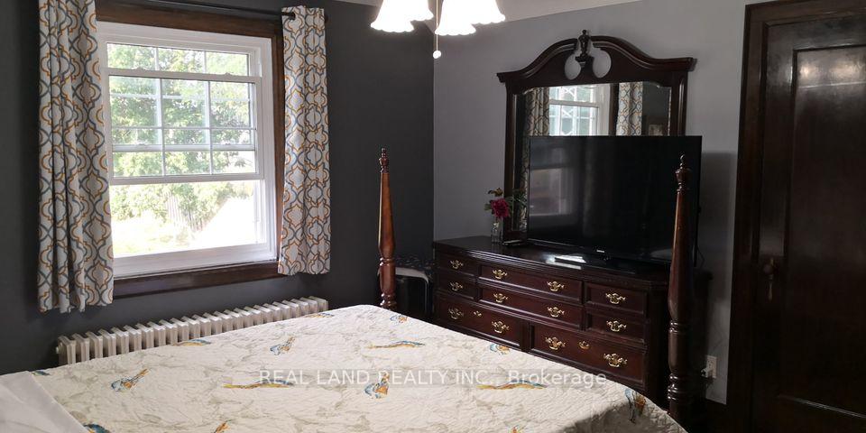 Photo 23 of 5903 Delaware Street, Niagara Falls, Dorchester — HOMEH