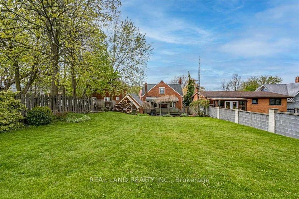 Photo 34 of 5903 Delaware Street, Niagara Falls, Dorchester — HOMEH