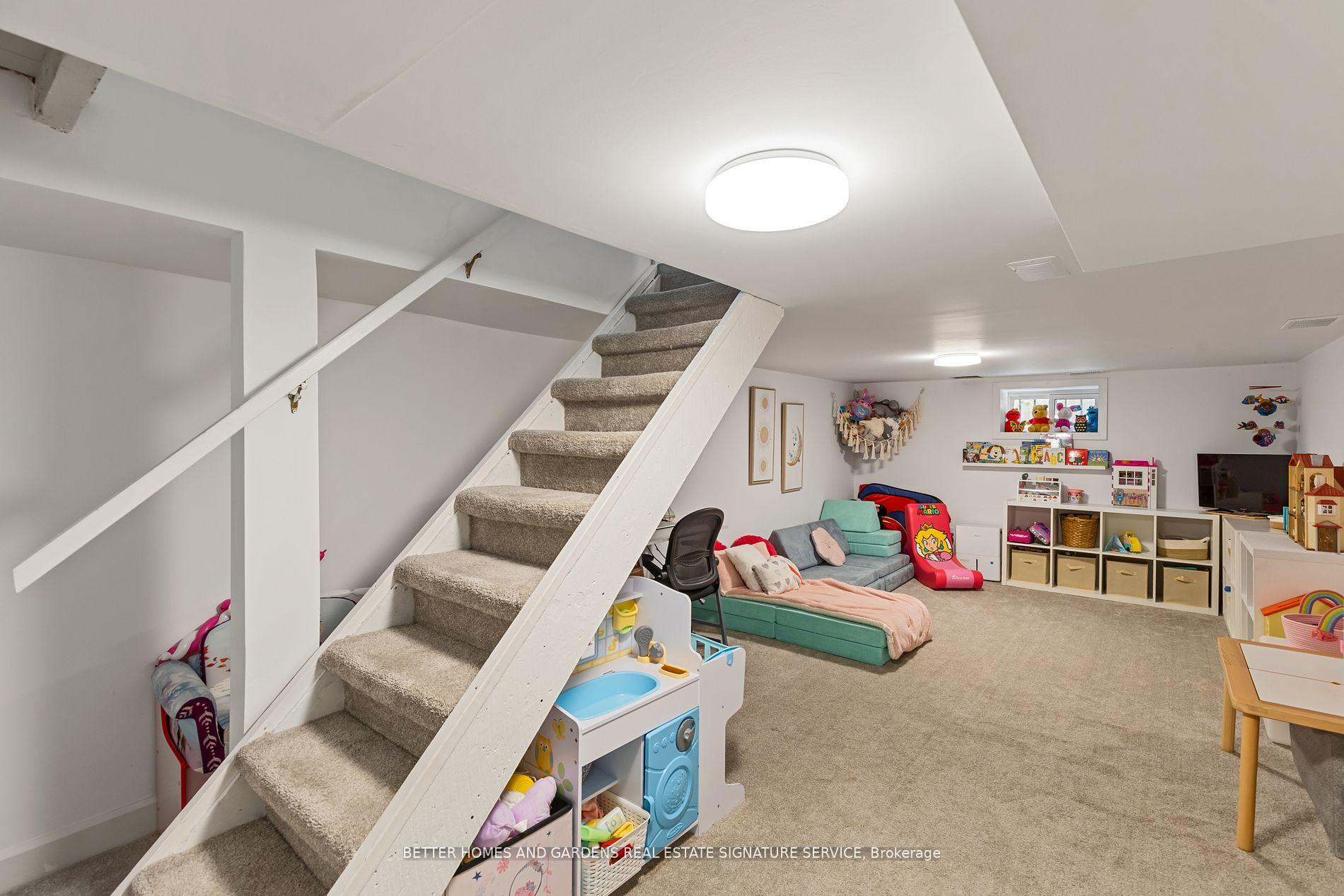 Photo 23 of 67 Eagle Avenue, Brantford — HOMEH