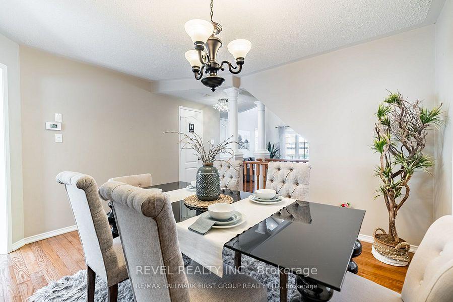 Photo 7 of 77 Ashbury Boulevard, Ajax, South East — HOMEH