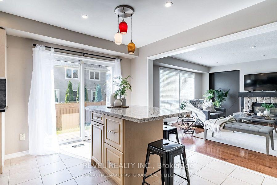 Photo 12 of 77 Ashbury Boulevard, Ajax, South East — HOMEH