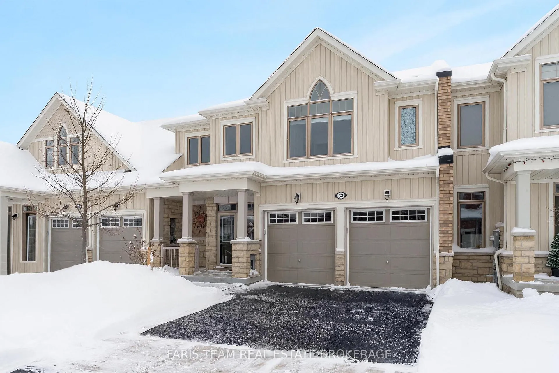 Front of 33 Bianca Crescent