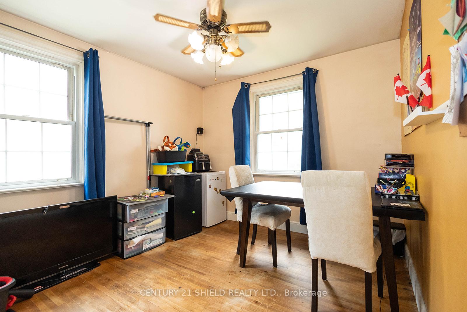 Photo 7 of 1003 Leonard Avenue, Cornwall — HOMEH