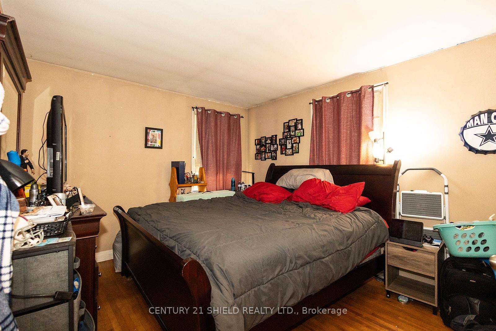 Photo 11 of 1003 Leonard Avenue, Cornwall — HOMEH
