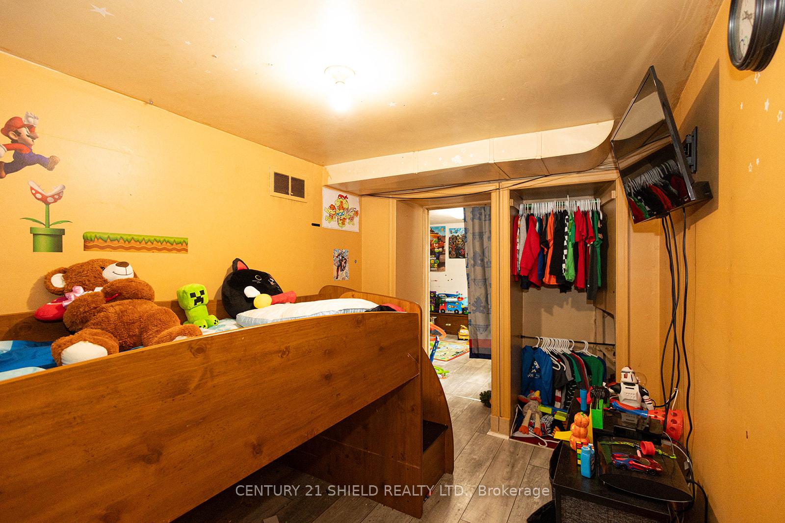 Photo 19 of 1003 Leonard Avenue, Cornwall — HOMEH