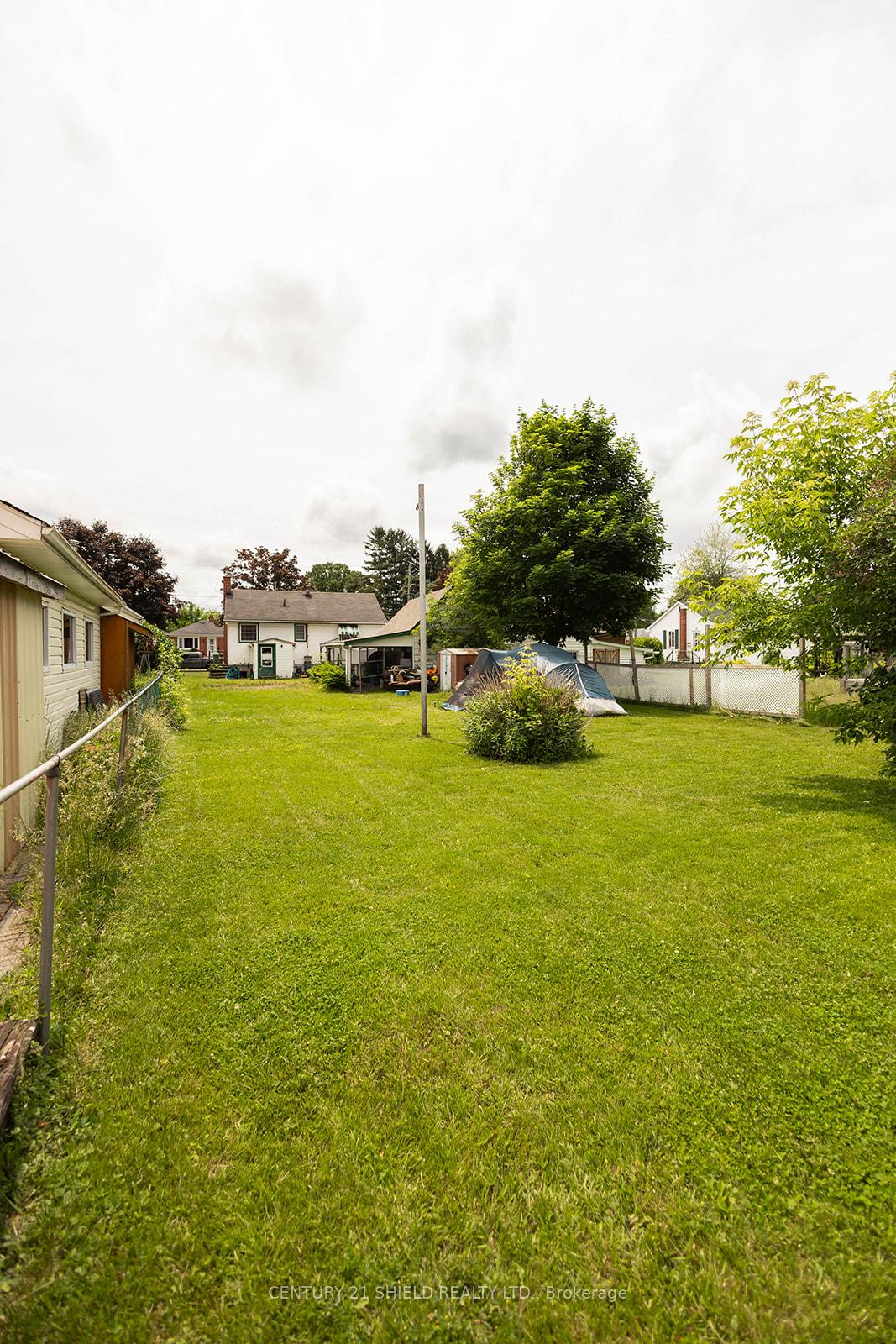 Photo 26 of 1003 Leonard Avenue, Cornwall — HOMEH
