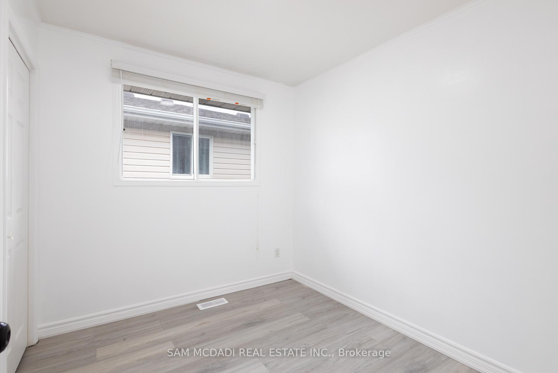Photo 16 of 160 Commercial Street, Welland, Lincoln/Crowland — HOMEH