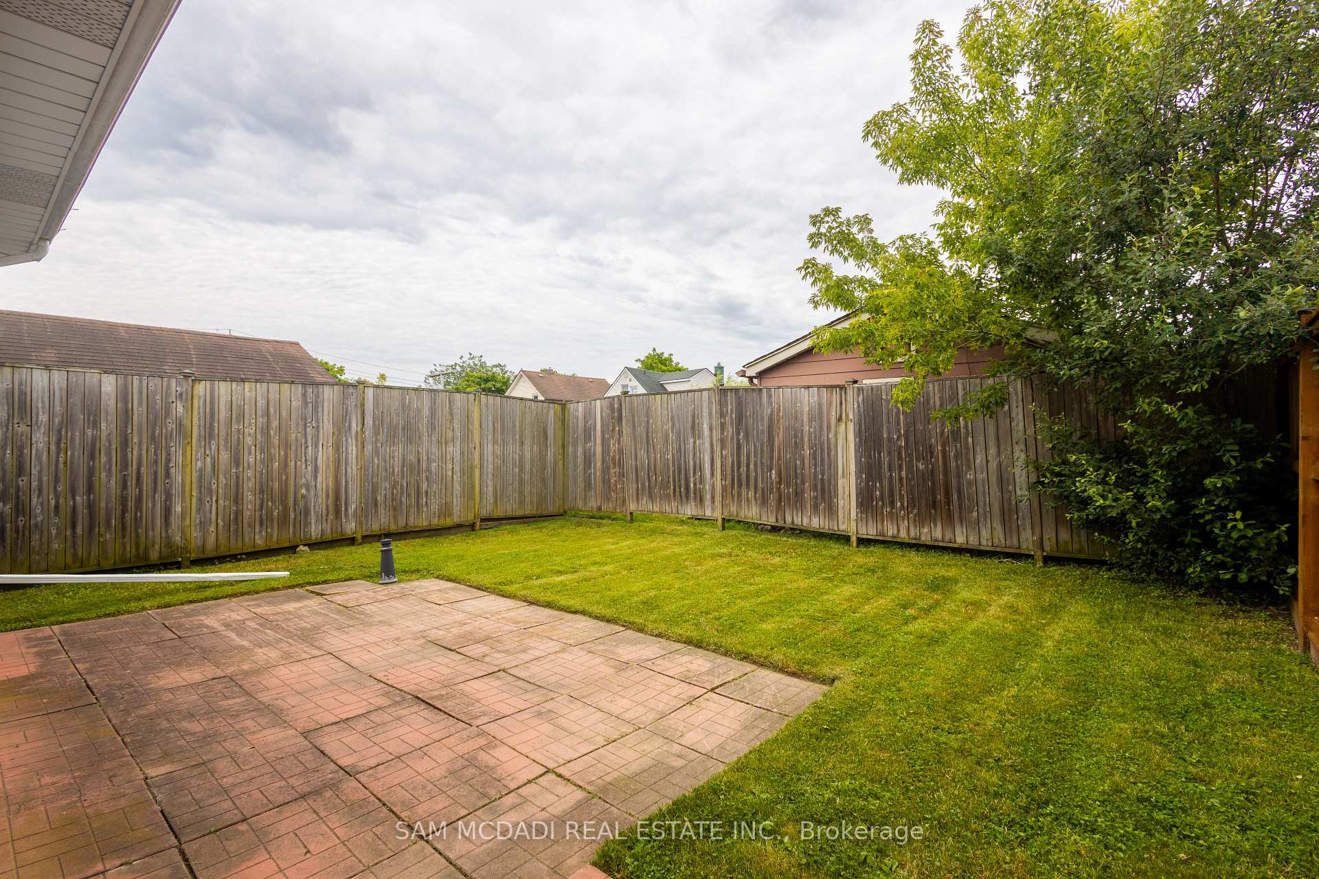 Photo 18 of 160 Commercial Street, Welland, Lincoln/Crowland — HOMEH