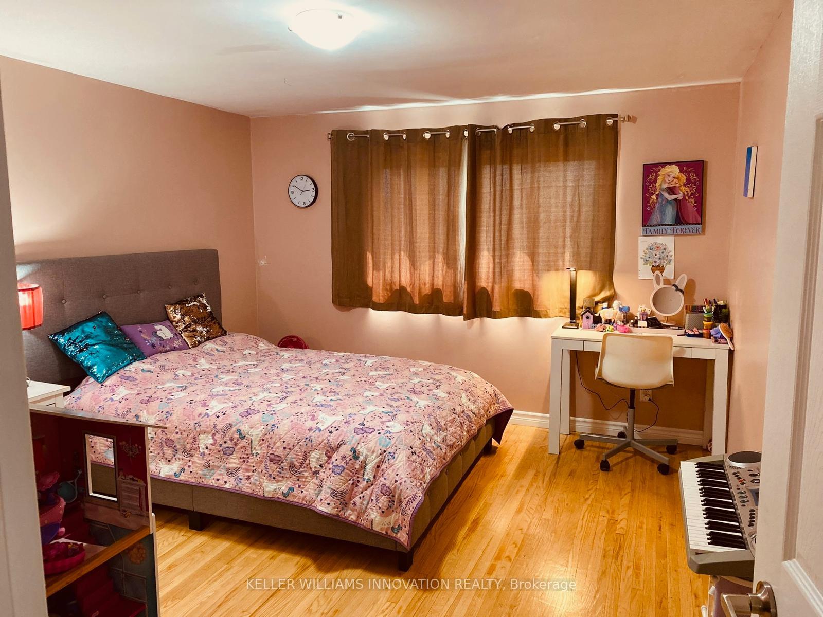Photo 2 of Unit UPPER, 4 Glen Avon Crescent, Kitchener — HOMEH