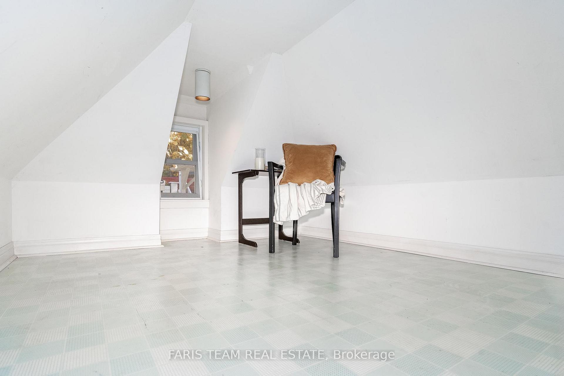 Photo 13 of Unit 1, 135 Abbey Lane, Gravenhurst, Muskoka (S) — HOMEH