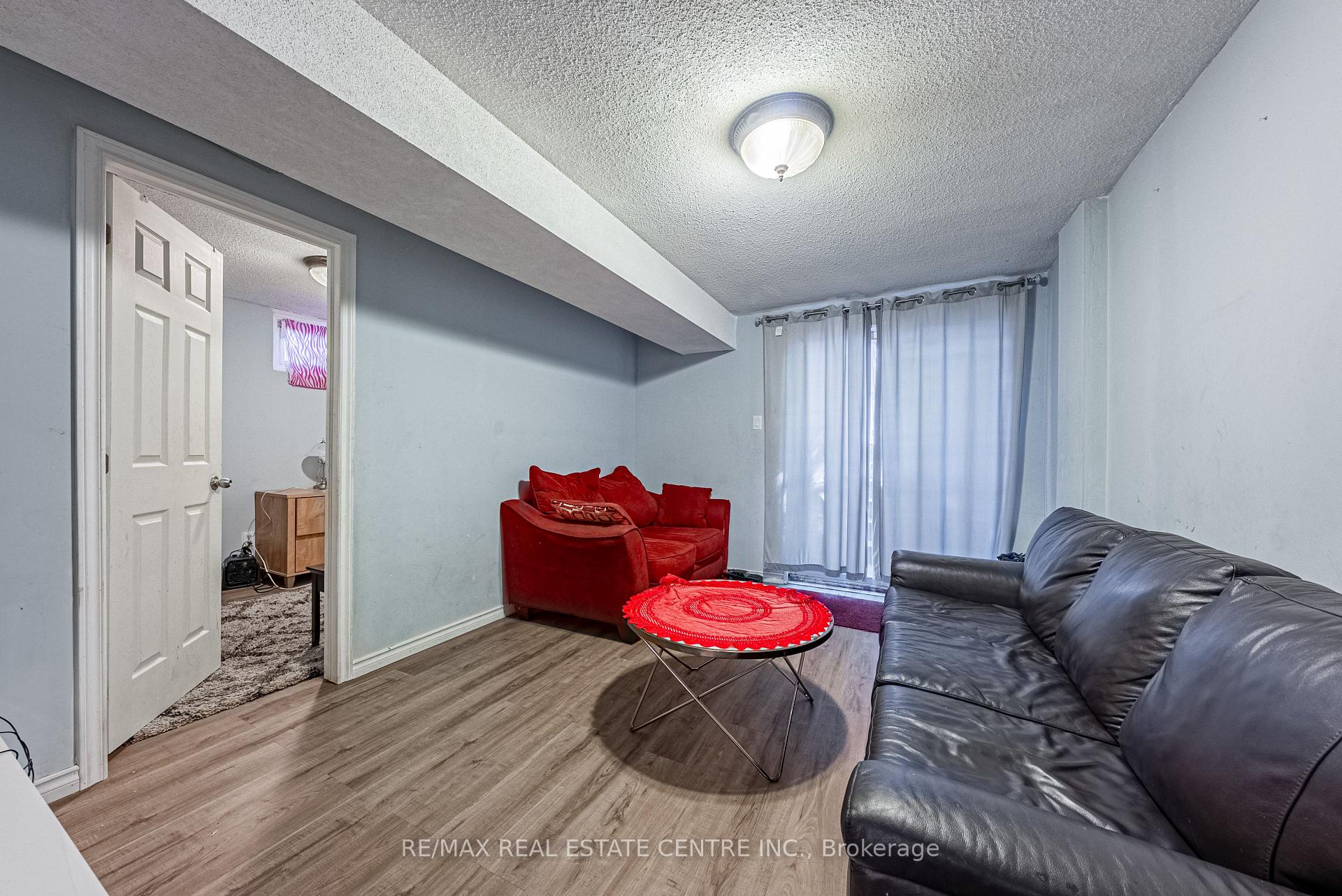 Photo 19 of 228 Ingleside Place, Kitchener — HOMEH