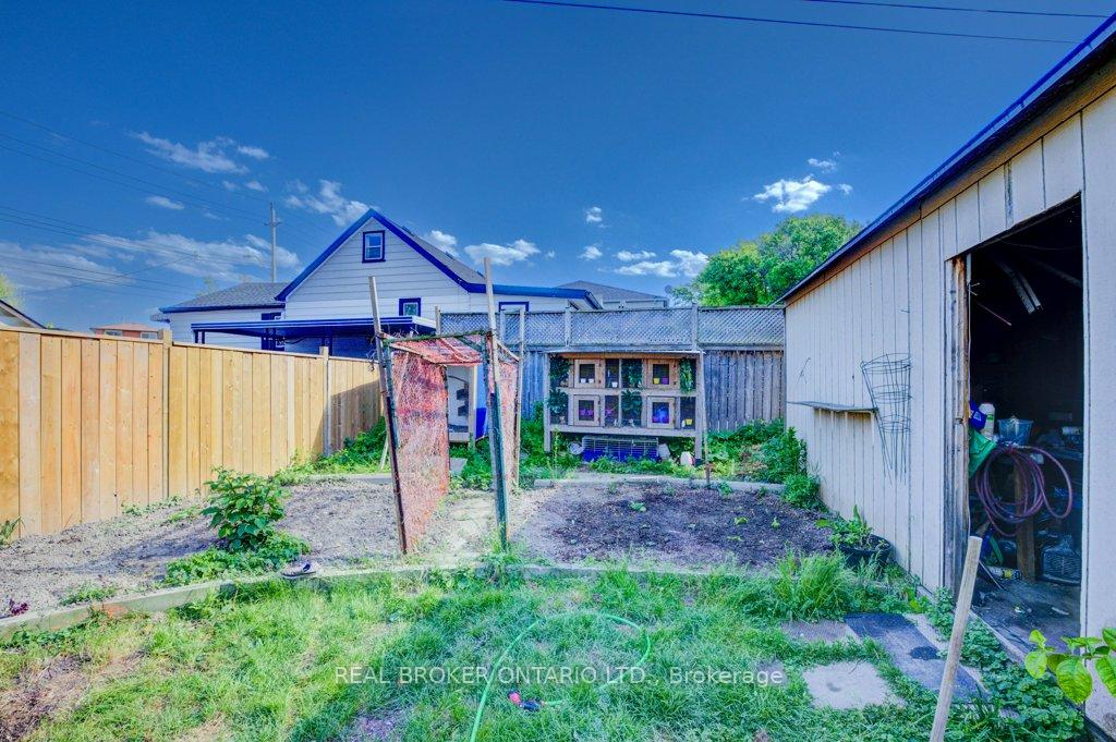 Photo 27 of 210 Grace Avenue, Hamilton, Parkview — HOMEH
