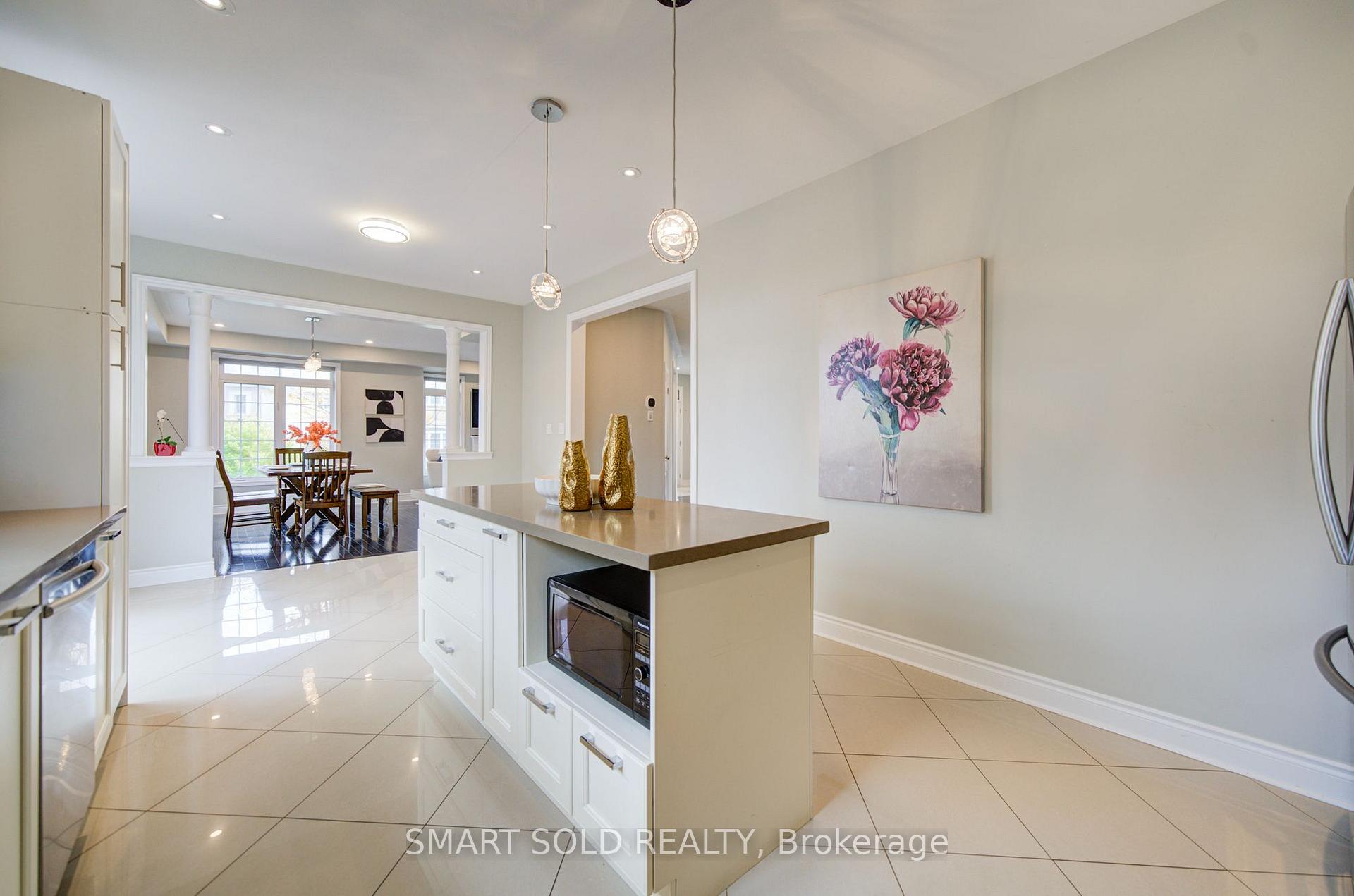 Photo 17 of 982 Wilbur Pipher Circle, Newmarket, Stonehaven-Wyndham — HOMEH