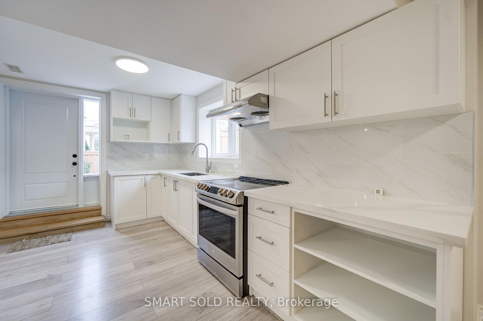 Photo 35 of 982 Wilbur Pipher Circle, Newmarket, Stonehaven-Wyndham — HOMEH