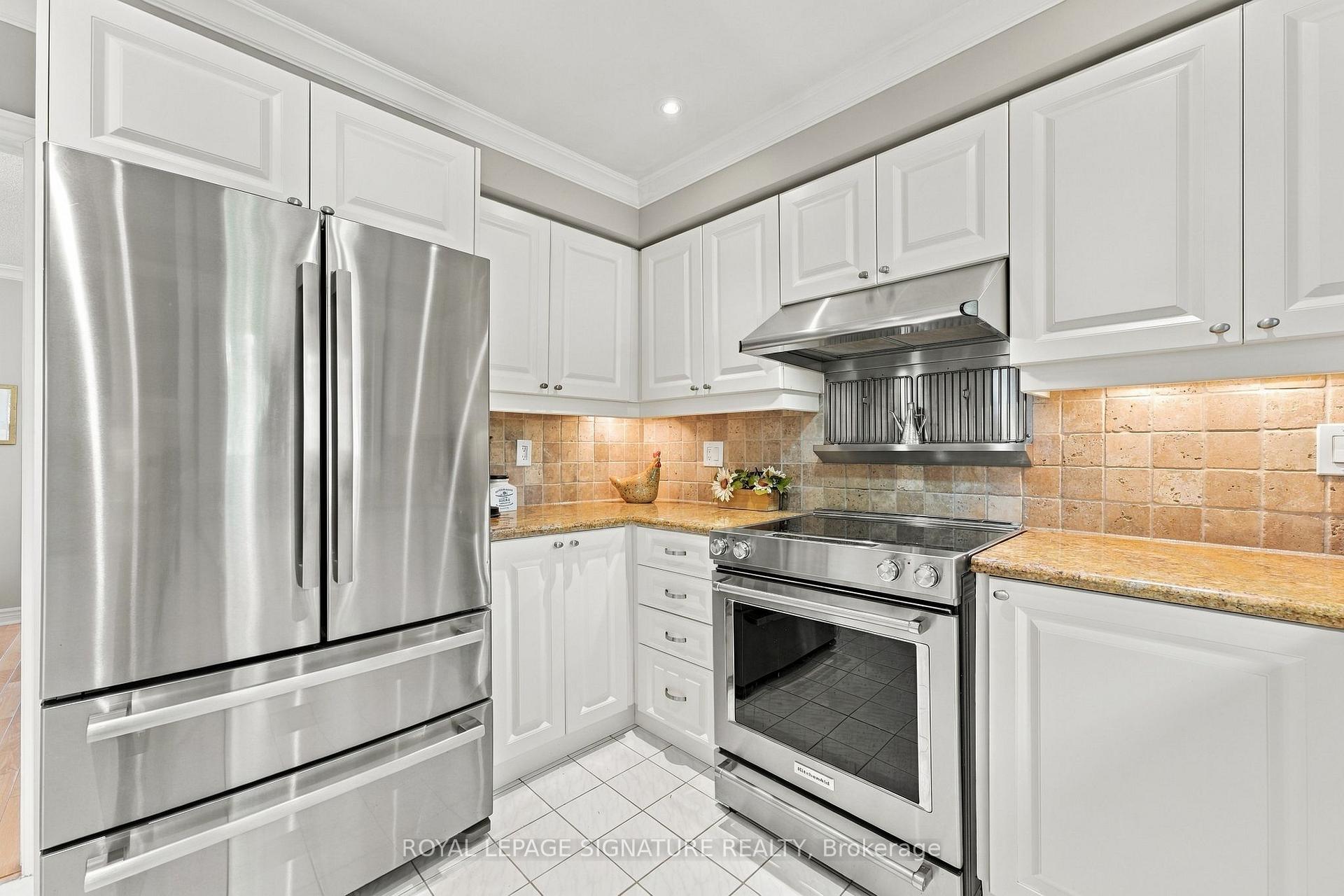 Photo 16 of 408 McCaffrey Road, Newmarket, Glenway Estates — HOMEH