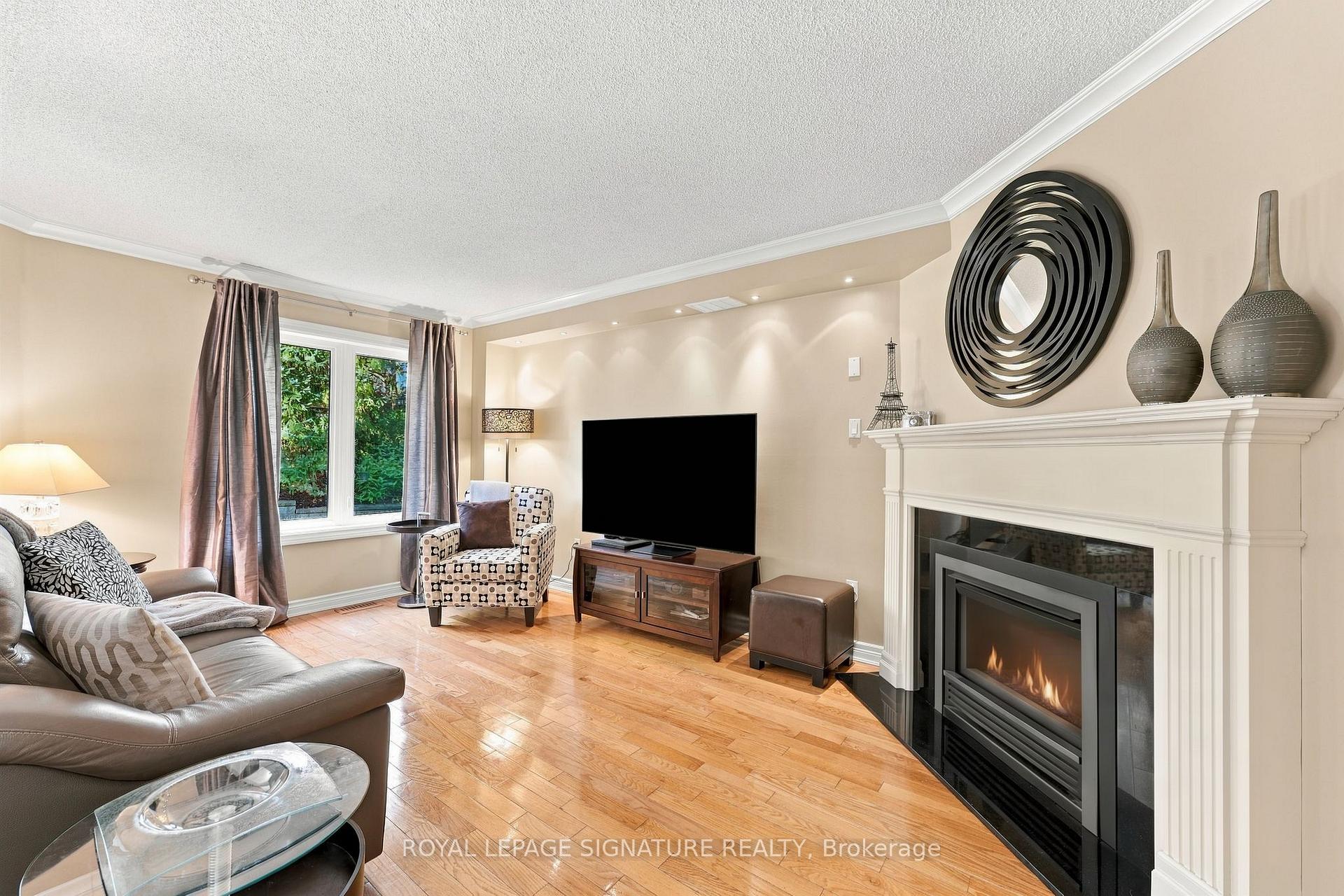 Photo 19 of 408 McCaffrey Road, Newmarket, Glenway Estates — HOMEH