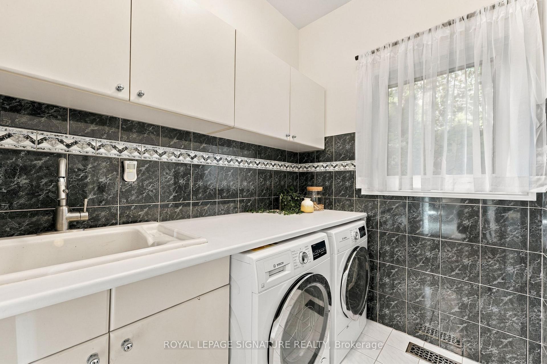Photo 25 of 408 McCaffrey Road, Newmarket, Glenway Estates — HOMEH