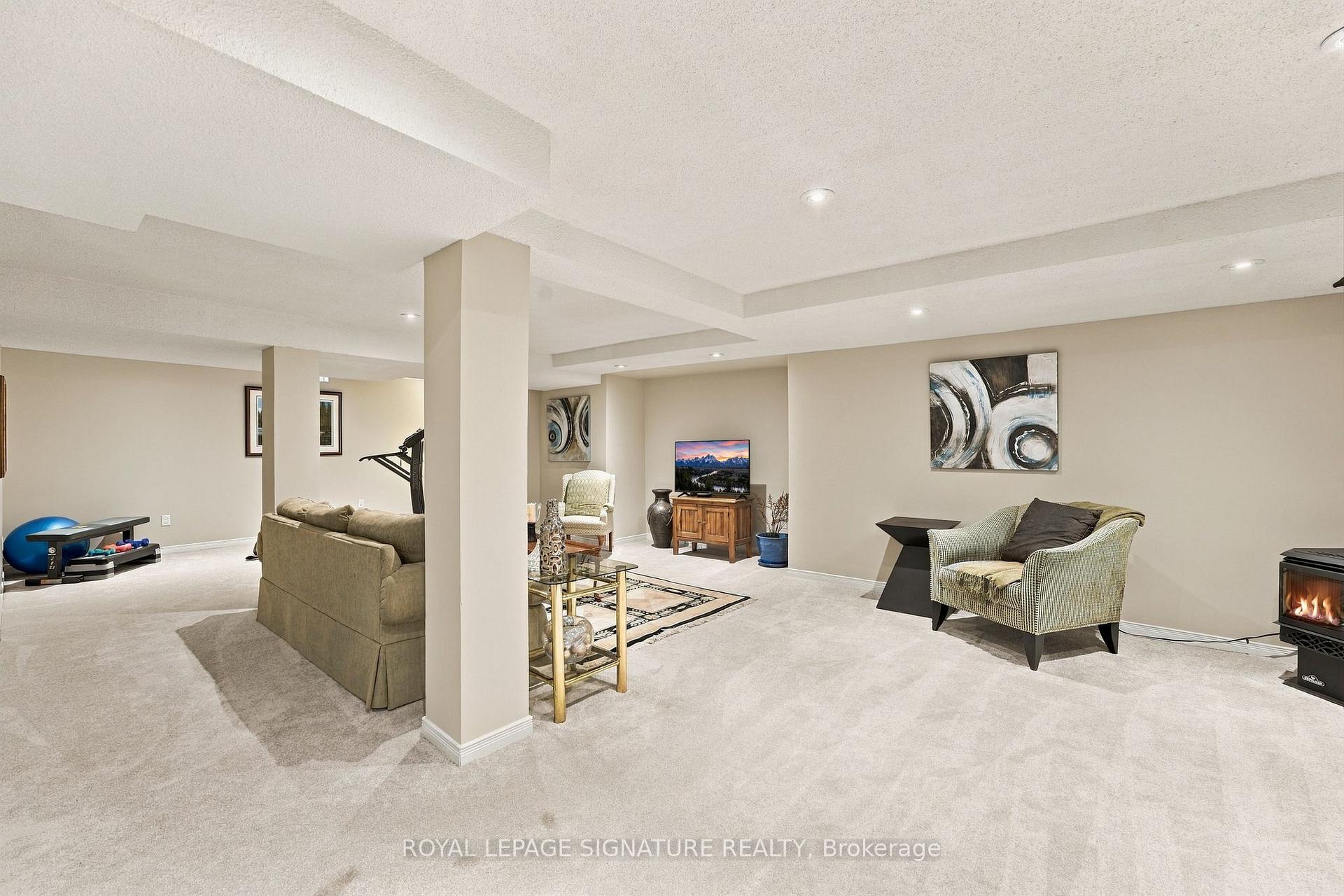 Photo 42 of 408 McCaffrey Road, Newmarket, Glenway Estates — HOMEH