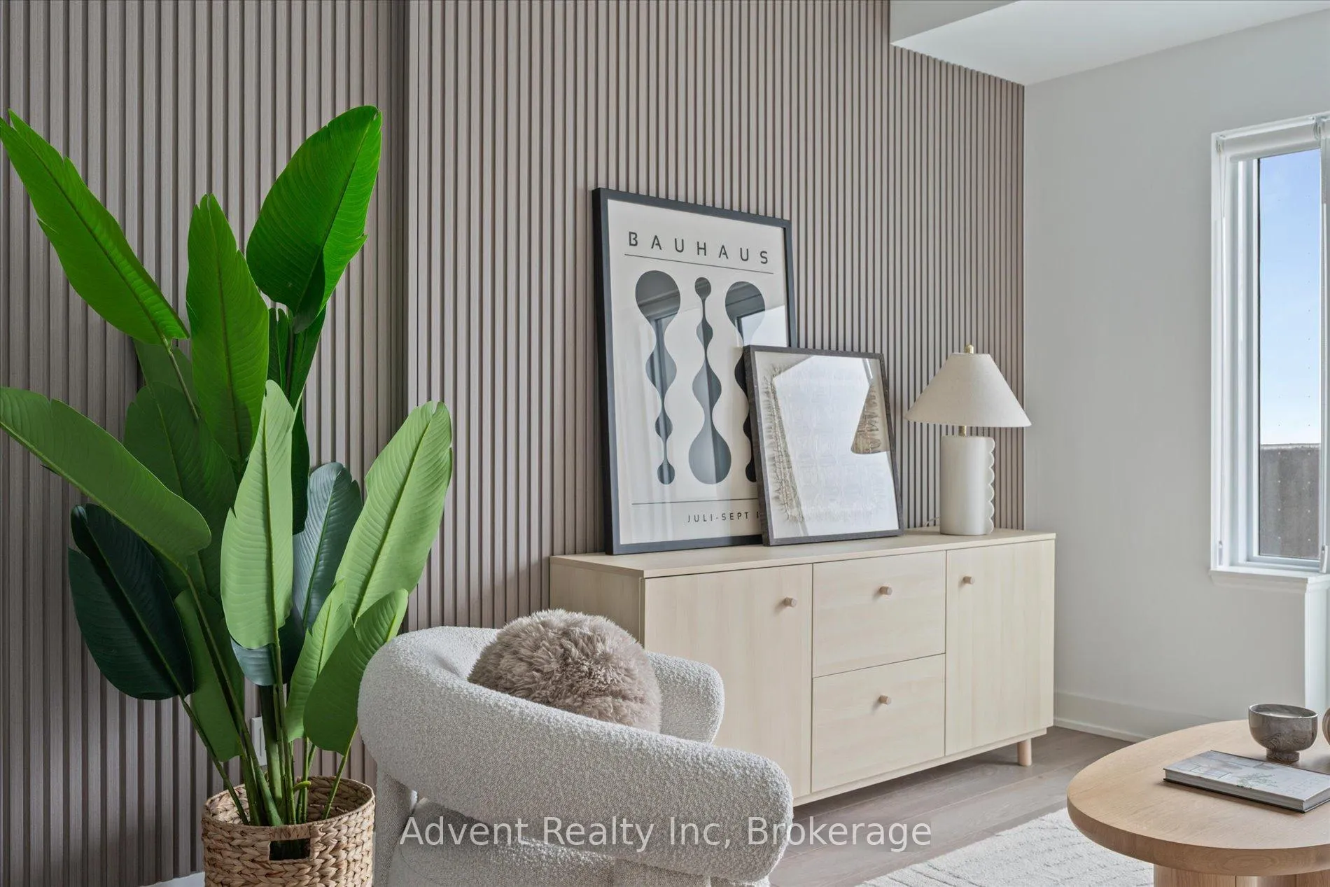 Photo 7 of Unit 132, 8 Cedarland Drive, Markham, Unionville — HOMEH