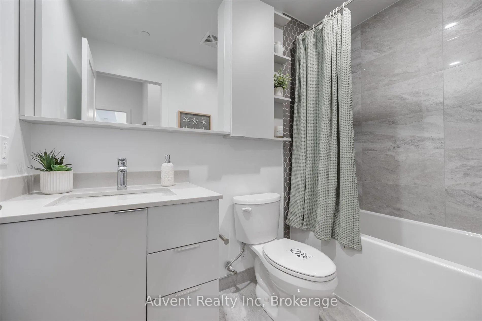 Photo 27 of Unit 132, 8 Cedarland Drive, Markham, Unionville — HOMEH