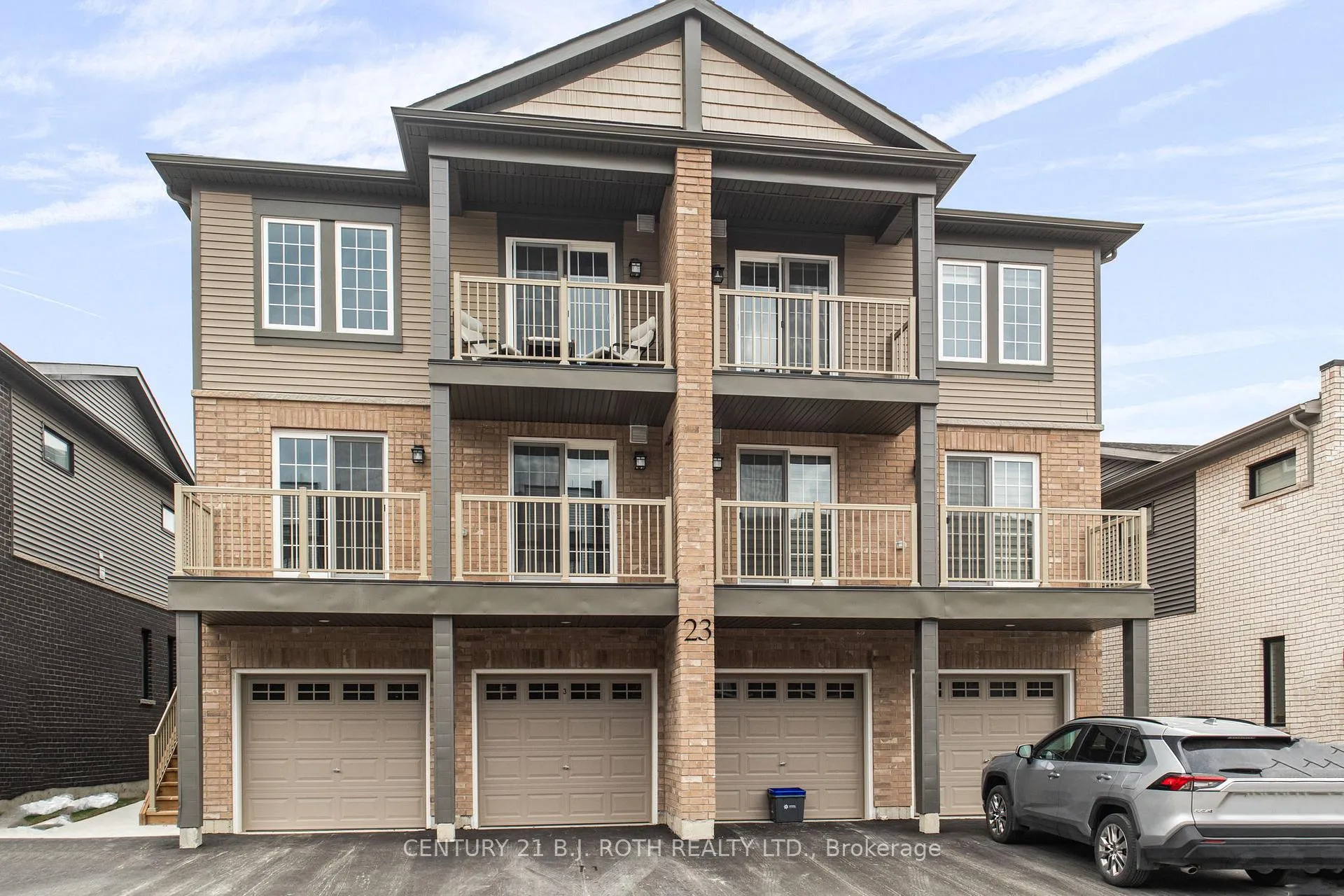 Front of Unit 4, 23 Hay Lane