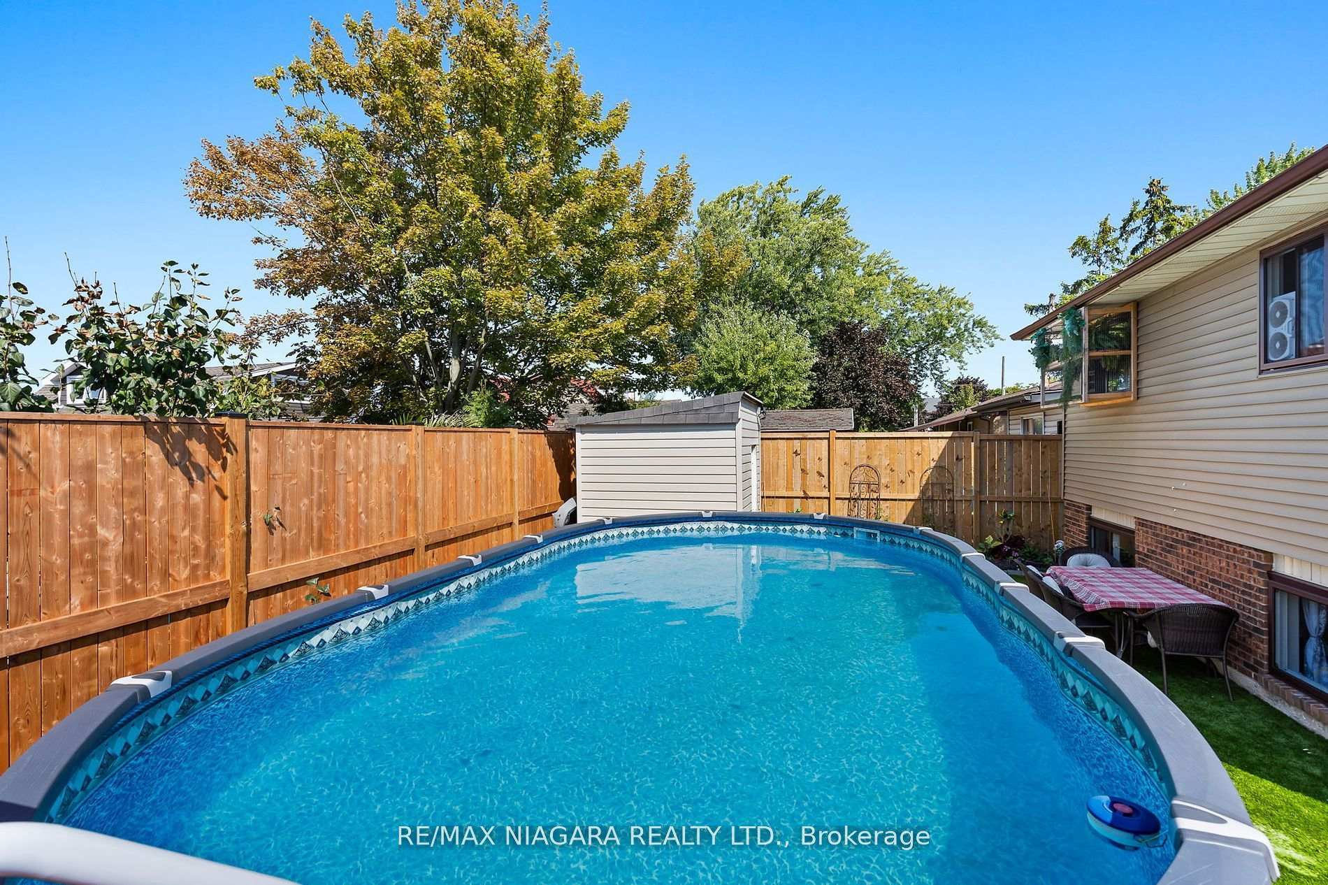Photo 35 of 16 Harriett Street, Welland, Lincoln/Crowland — HOMEH