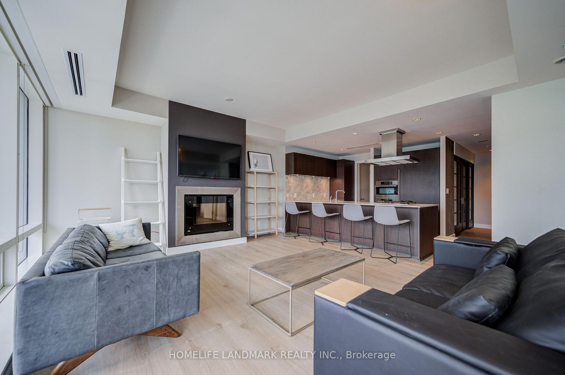 Photo of Unit 3103, 180 University Avenue