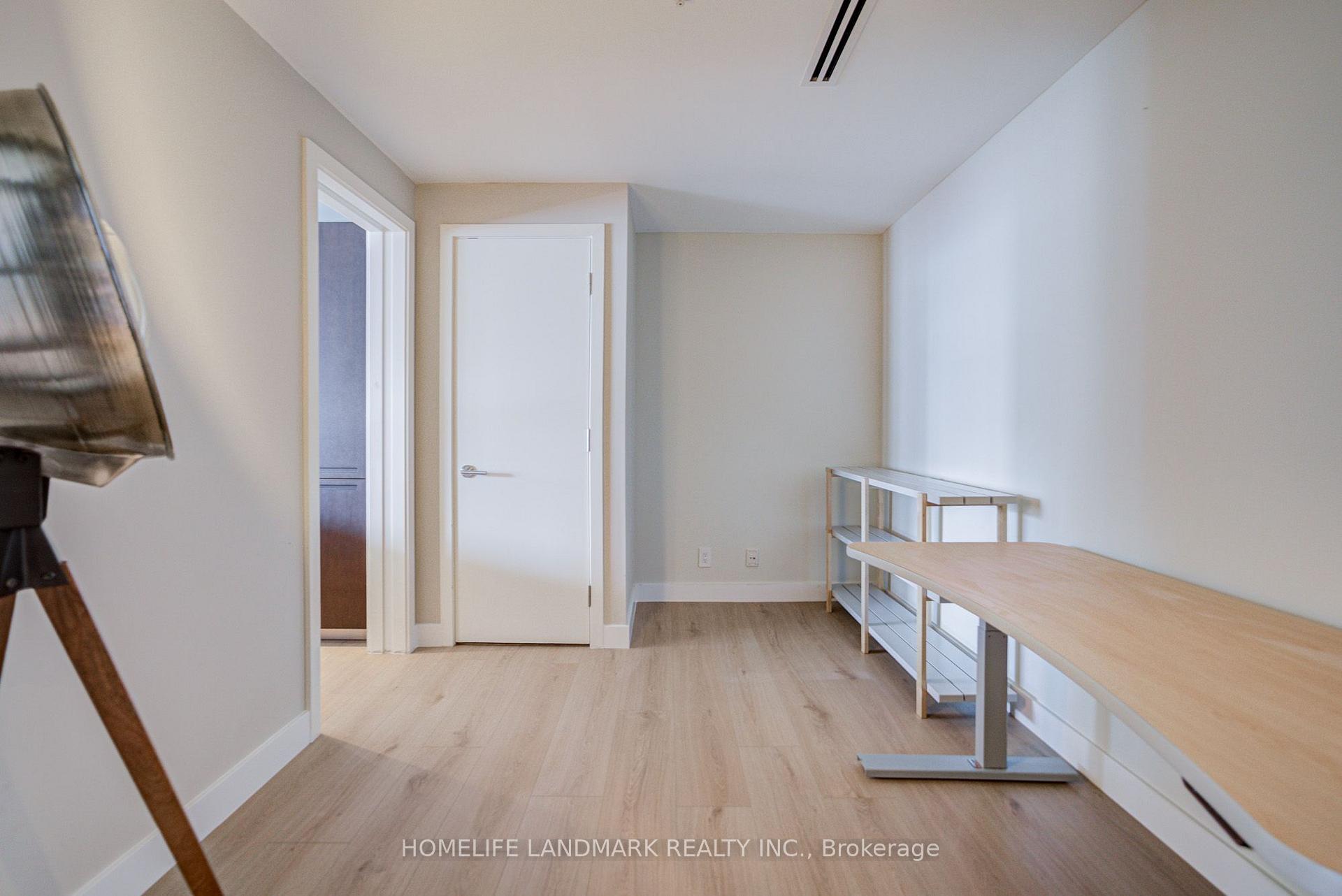 Photo 9 of Unit 3103, 180 University Avenue, Toronto, University — HOMEH