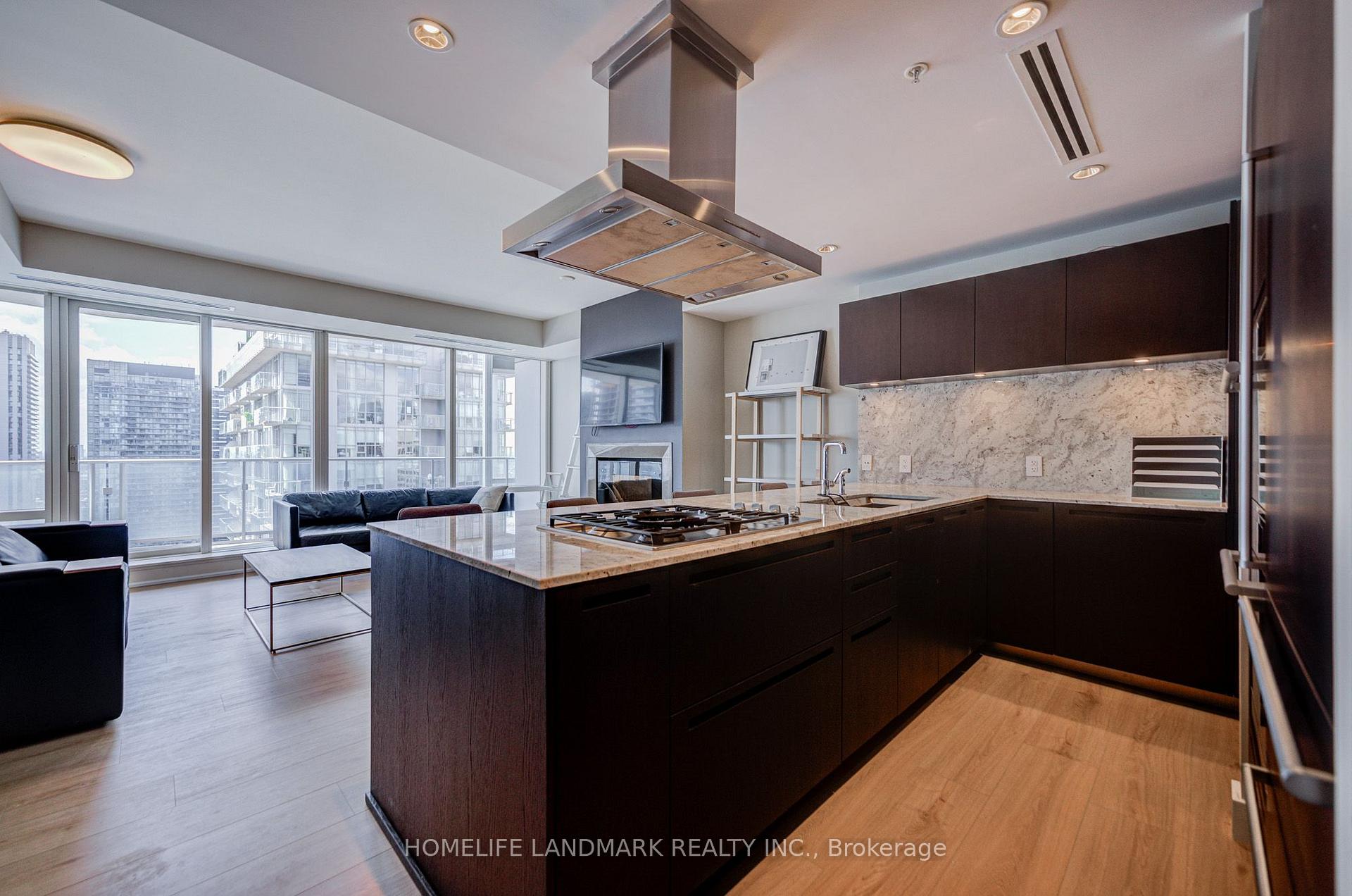 Photo 13 of Unit 3103, 180 University Avenue, Toronto, University — HOMEH