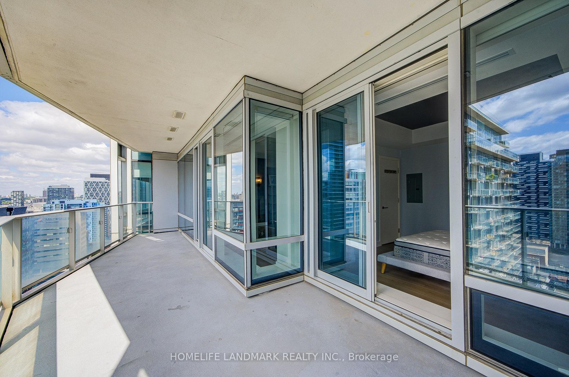 Photo 32 of Unit 3103, 180 University Avenue, Toronto, University — HOMEH