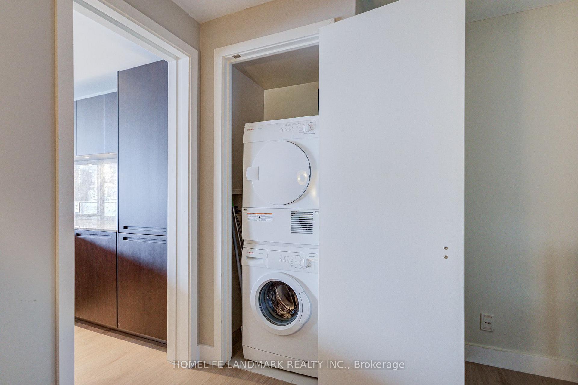 Photo 35 of Unit 3103, 180 University Avenue, Toronto, University — HOMEH