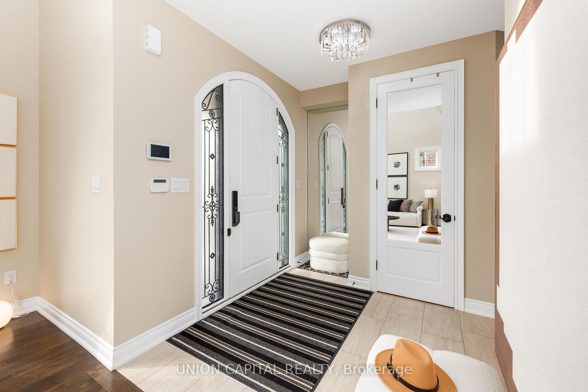 Photo 4 of 24 Royal West Road, Markham, Angus Glen — HOMEH