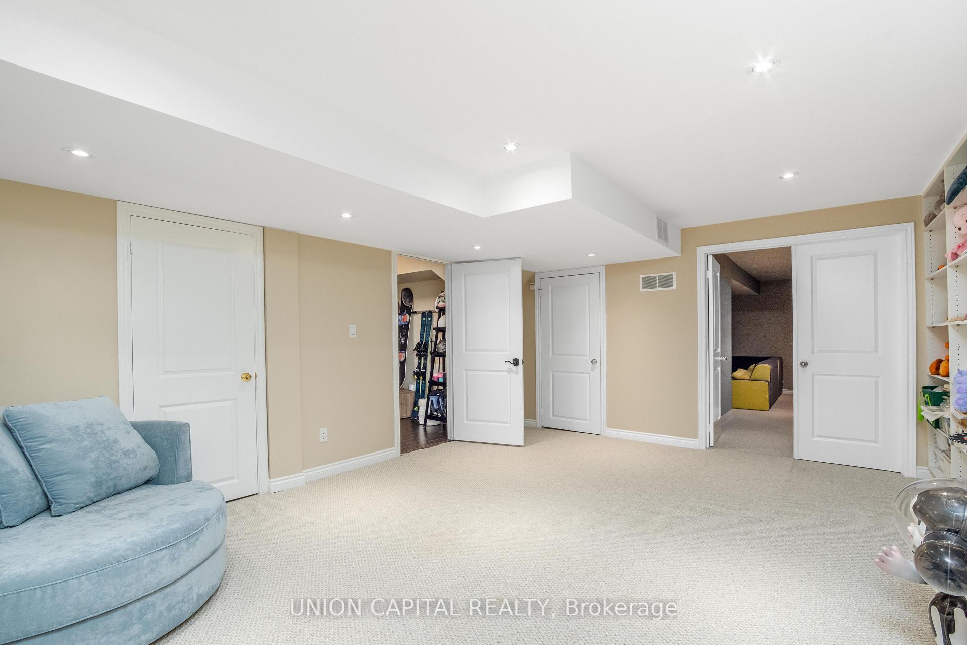 Photo 37 of 24 Royal West Road, Markham, Angus Glen — HOMEH