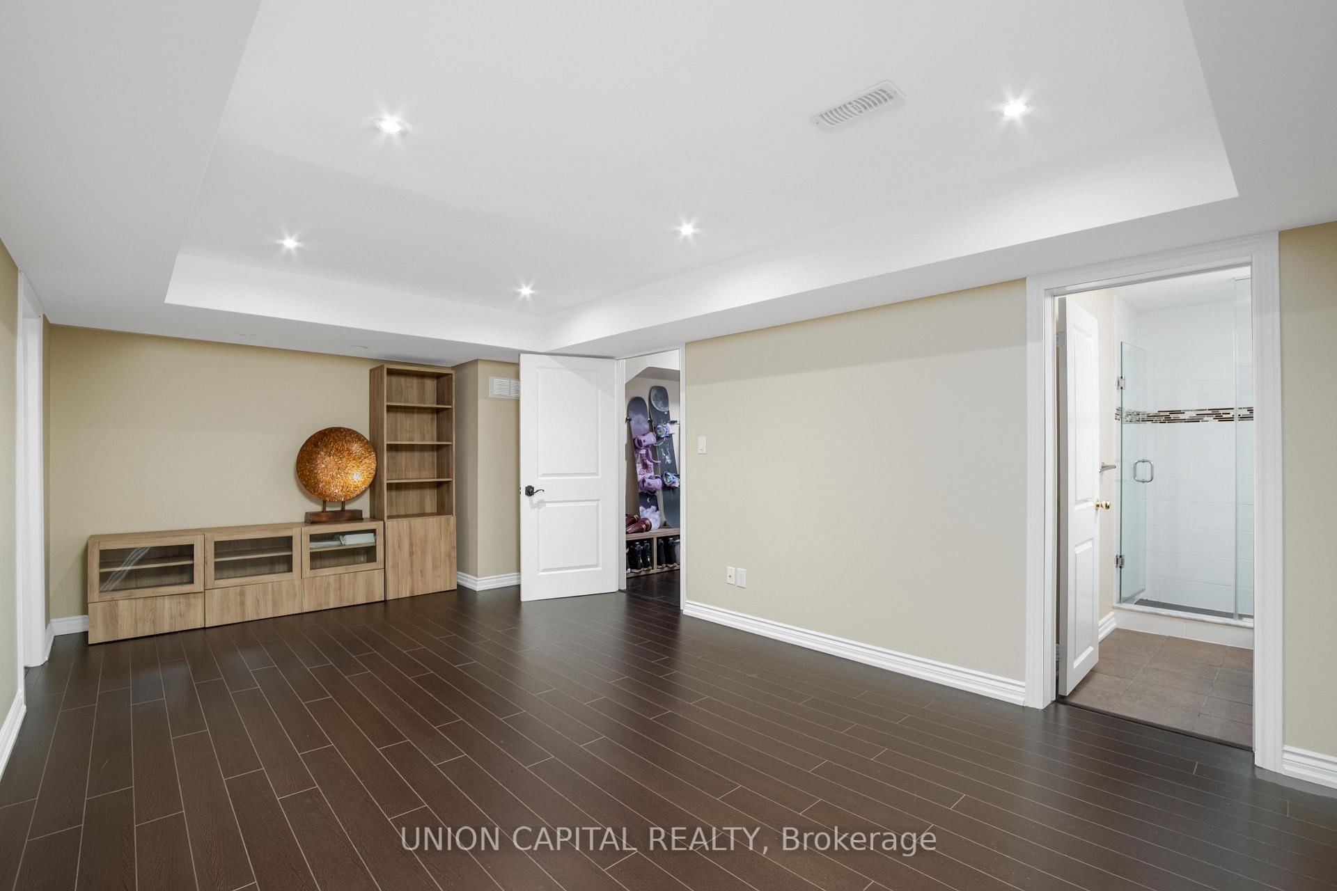 Photo 39 of 24 Royal West Road, Markham, Angus Glen — HOMEH