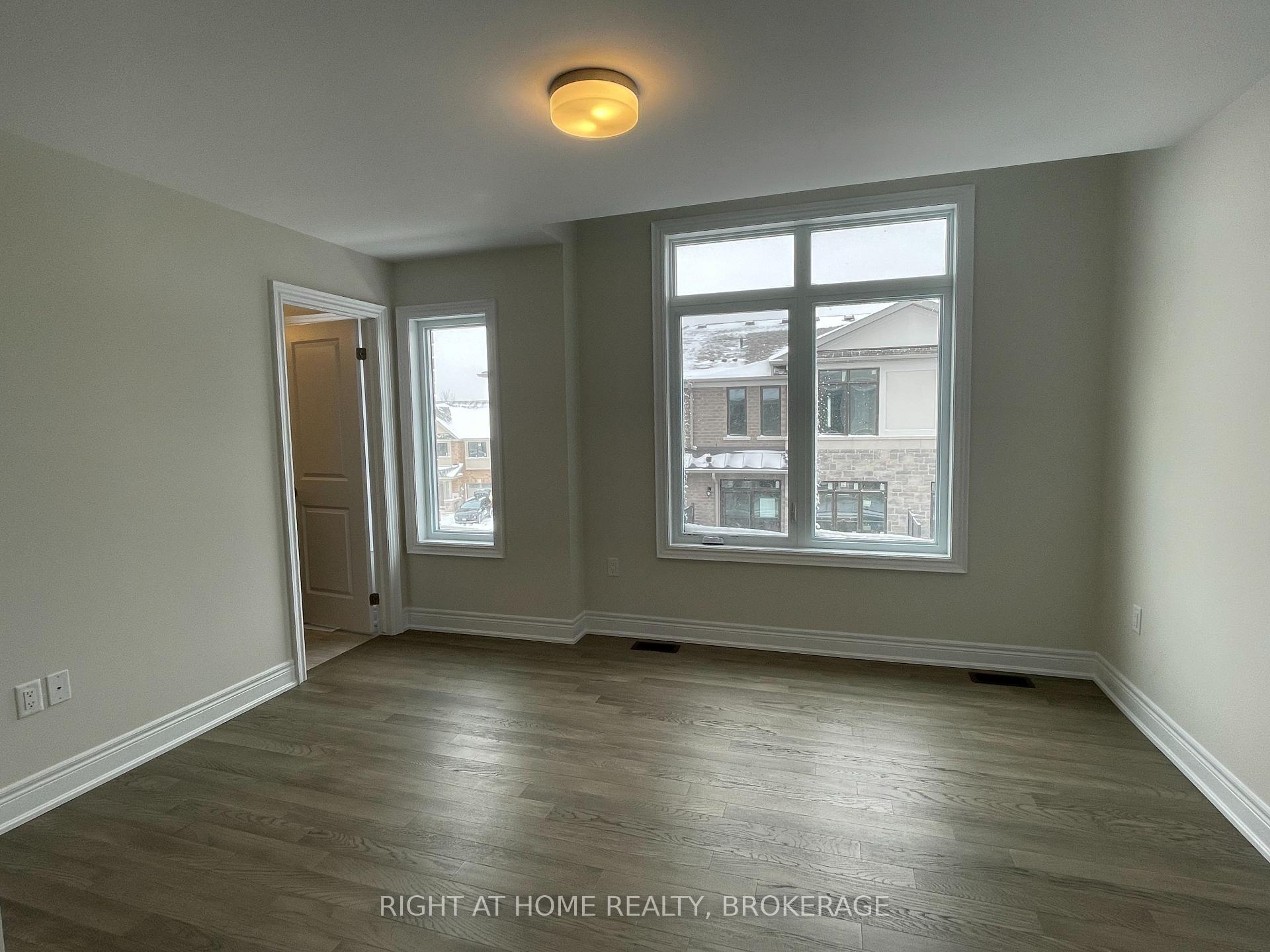 Photo 12 of 2737 Westoak Trails Boulevard, Oakville, Westmount — HOMEH