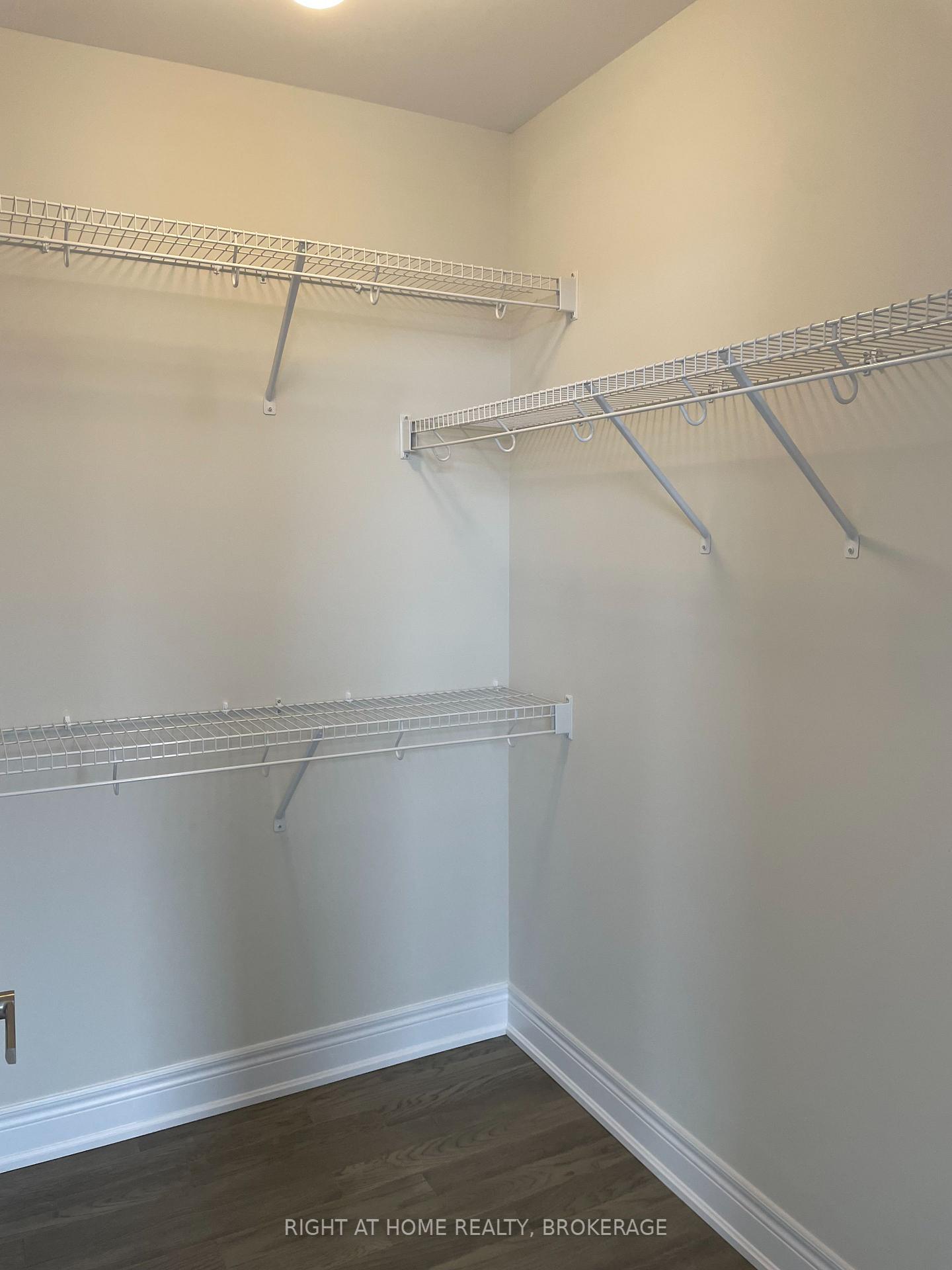 Photo 13 of 2737 Westoak Trails Boulevard, Oakville, Westmount — HOMEH