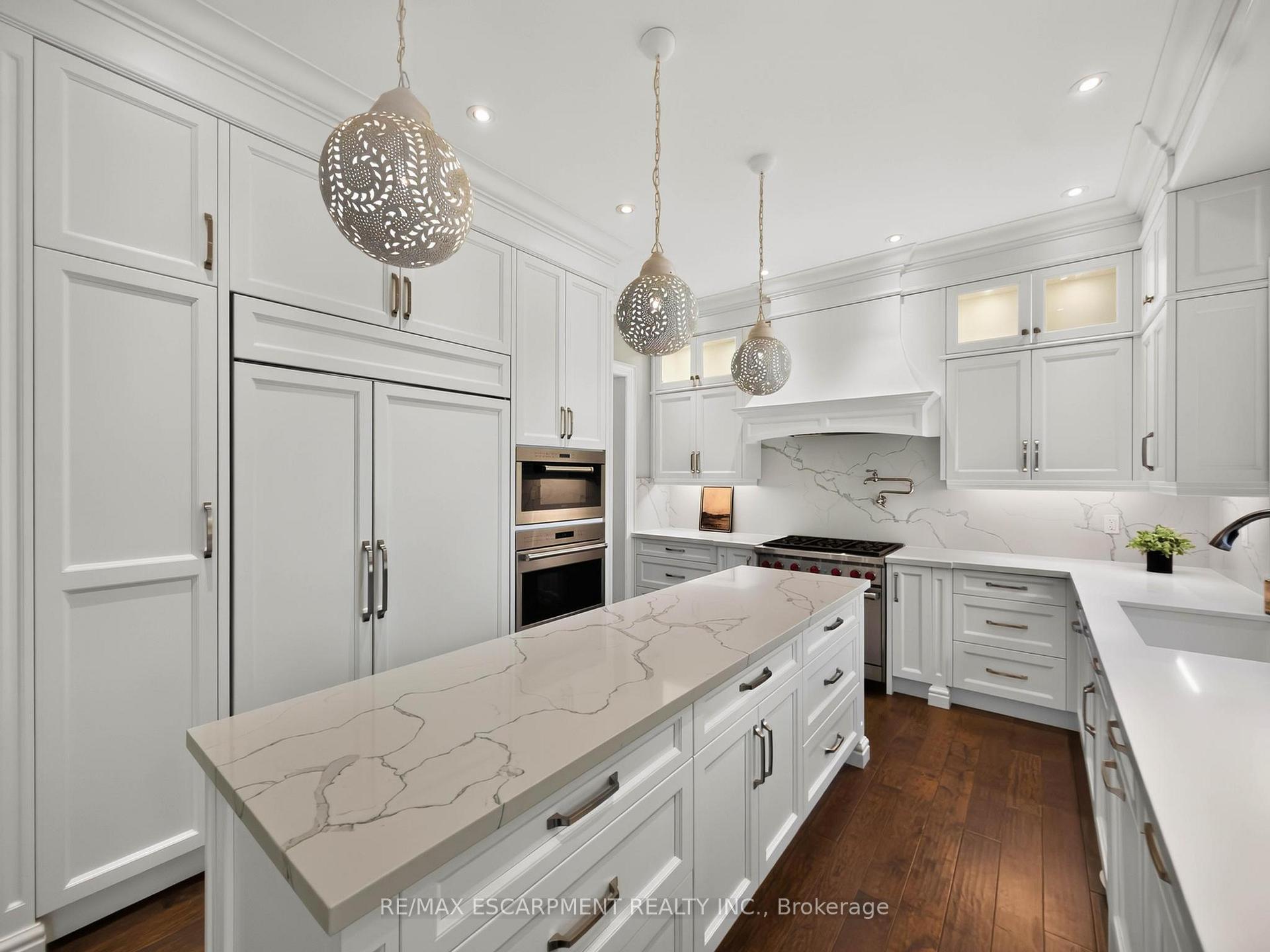 Photo 15 of 389 Belvenia Road, Burlington, Shoreacres — HOMEH