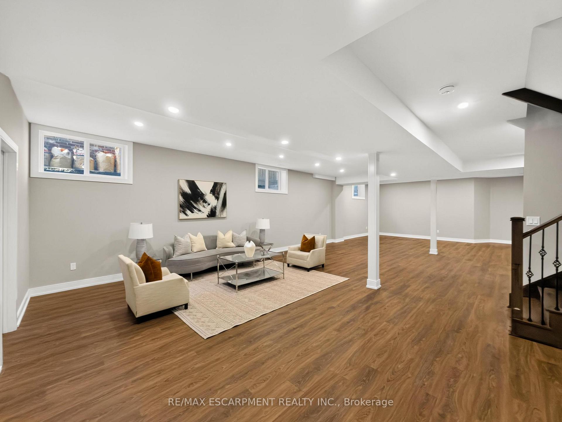 Photo 38 of 389 Belvenia Road, Burlington, Shoreacres — HOMEH