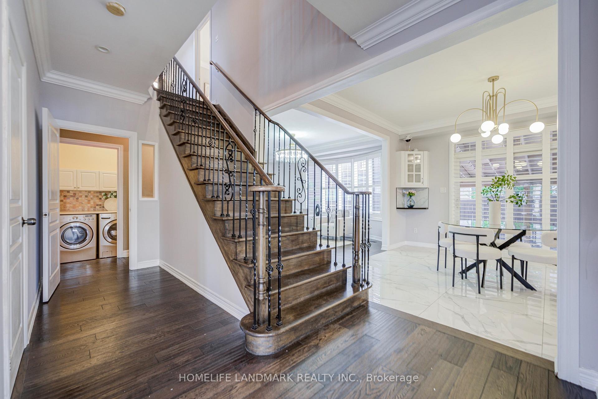 Photo 8 of 2 Kingshill Road, Richmond Hill, Oak Ridges — HOMEH