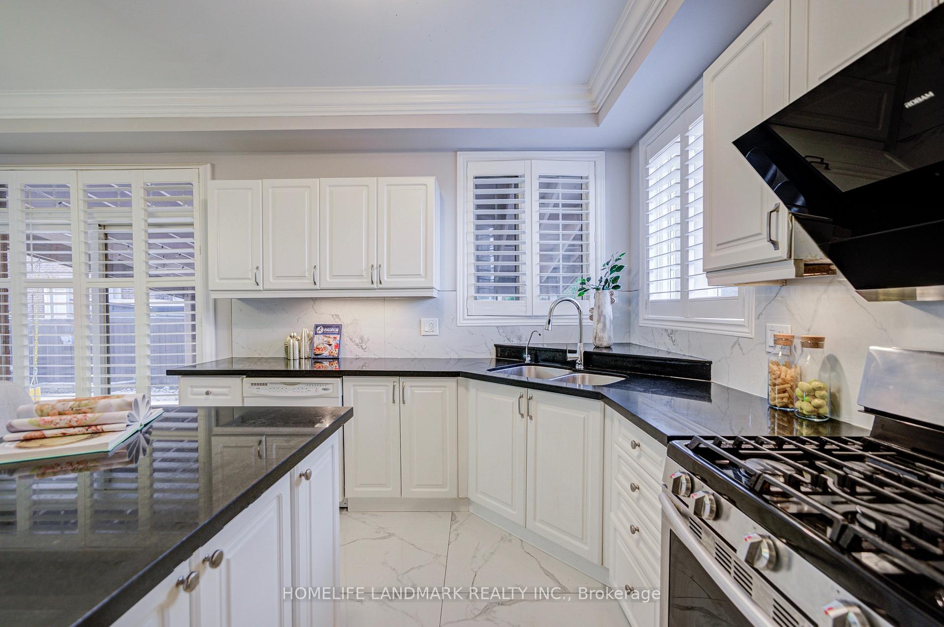 Photo 17 of 2 Kingshill Road, Richmond Hill, Oak Ridges — HOMEH