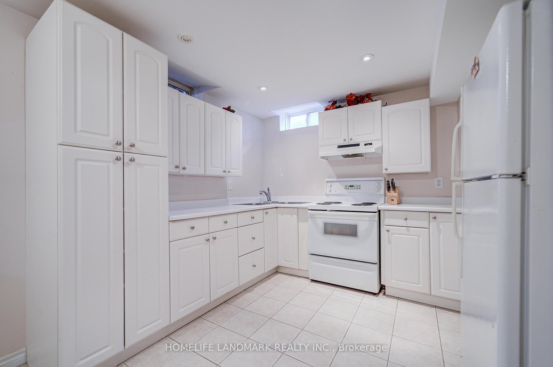 Photo 37 of 2 Kingshill Road, Richmond Hill, Oak Ridges — HOMEH