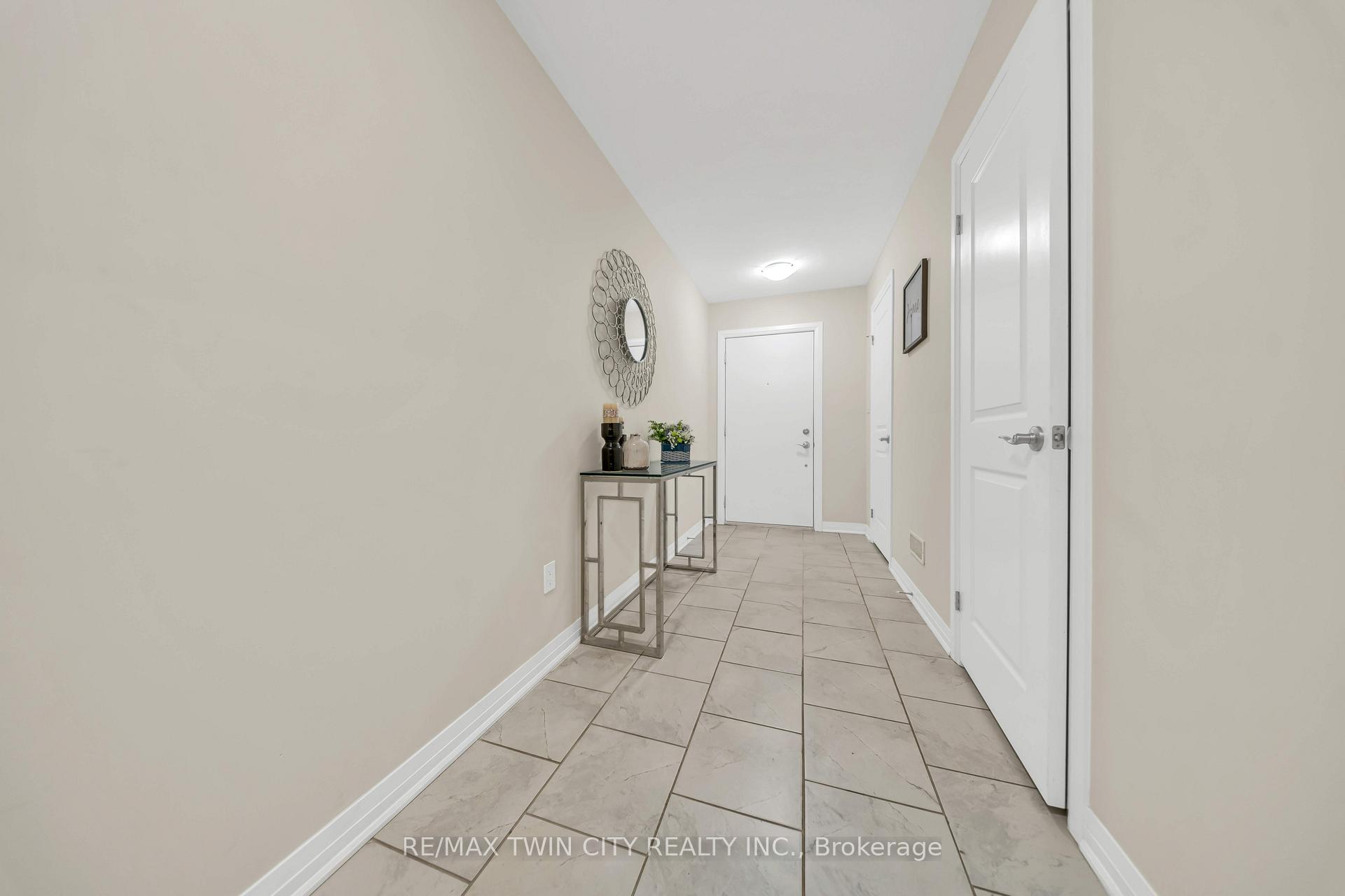 Photo 6 of 23 Valencia Avenue, Kitchener, Trussler — HOMEH
