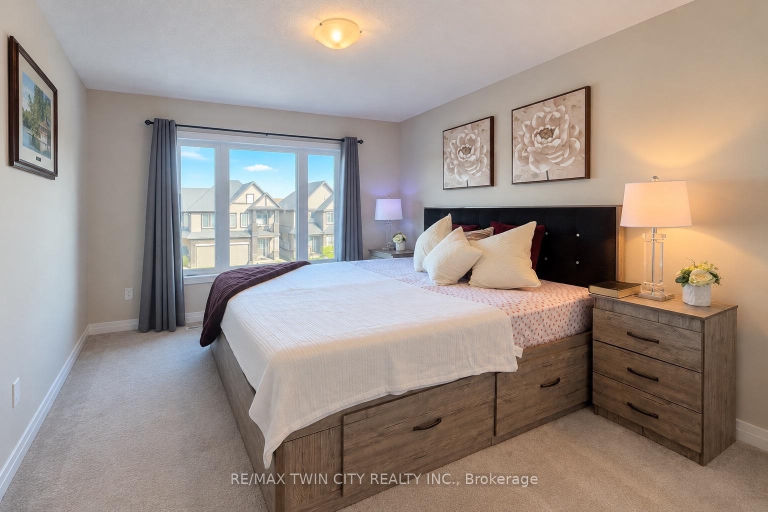 Photo 21 of 23 Valencia Avenue, Kitchener, Trussler — HOMEH